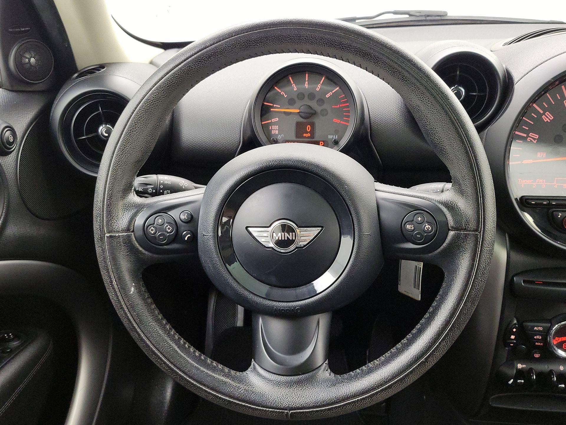 Thumbnail: 2016 MINI Cooper Countryman - 10