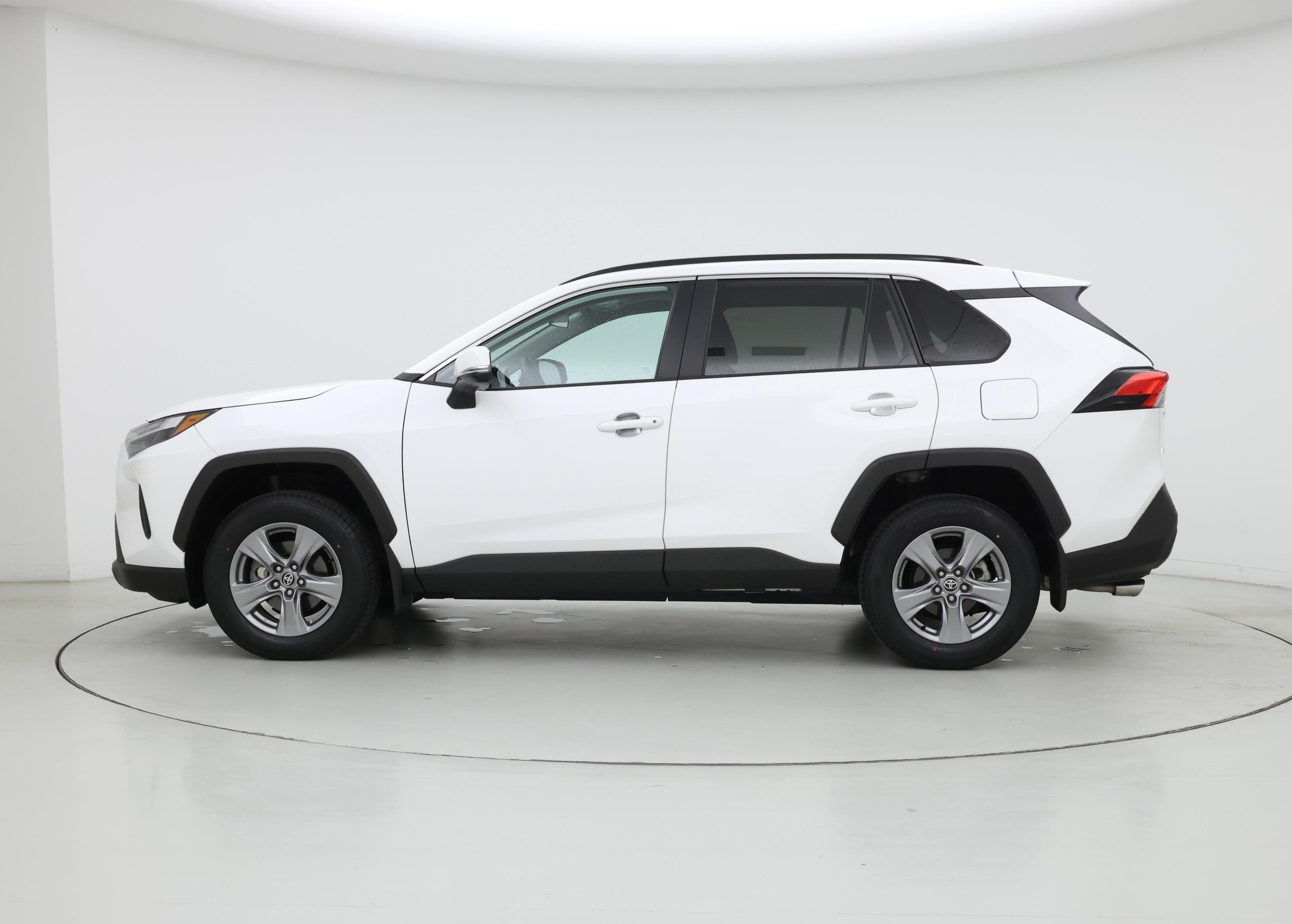 Thumbnail: 2024 Toyota RAV4 - 3