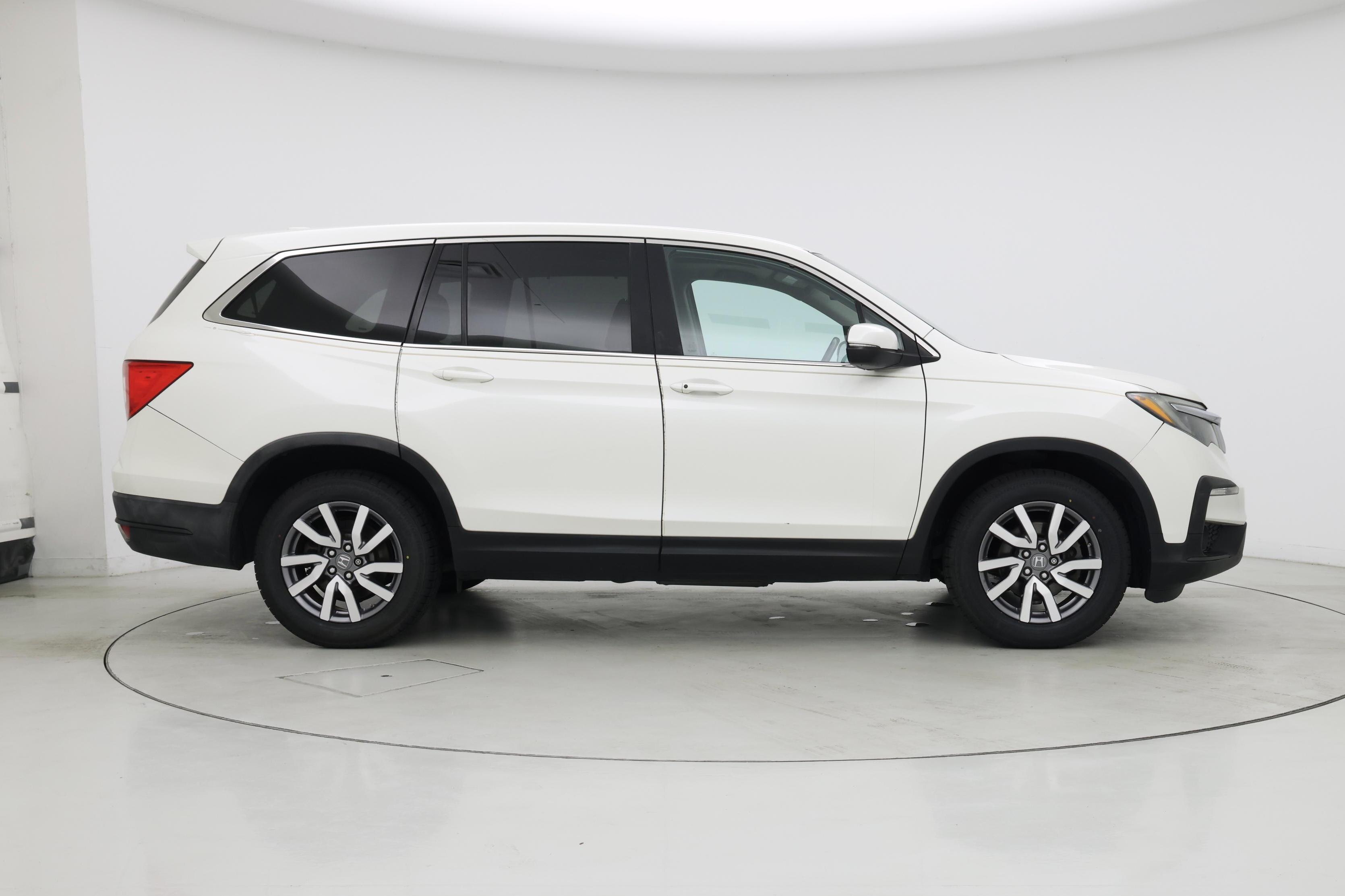 Thumbnail: 2019 Honda Pilot - 7