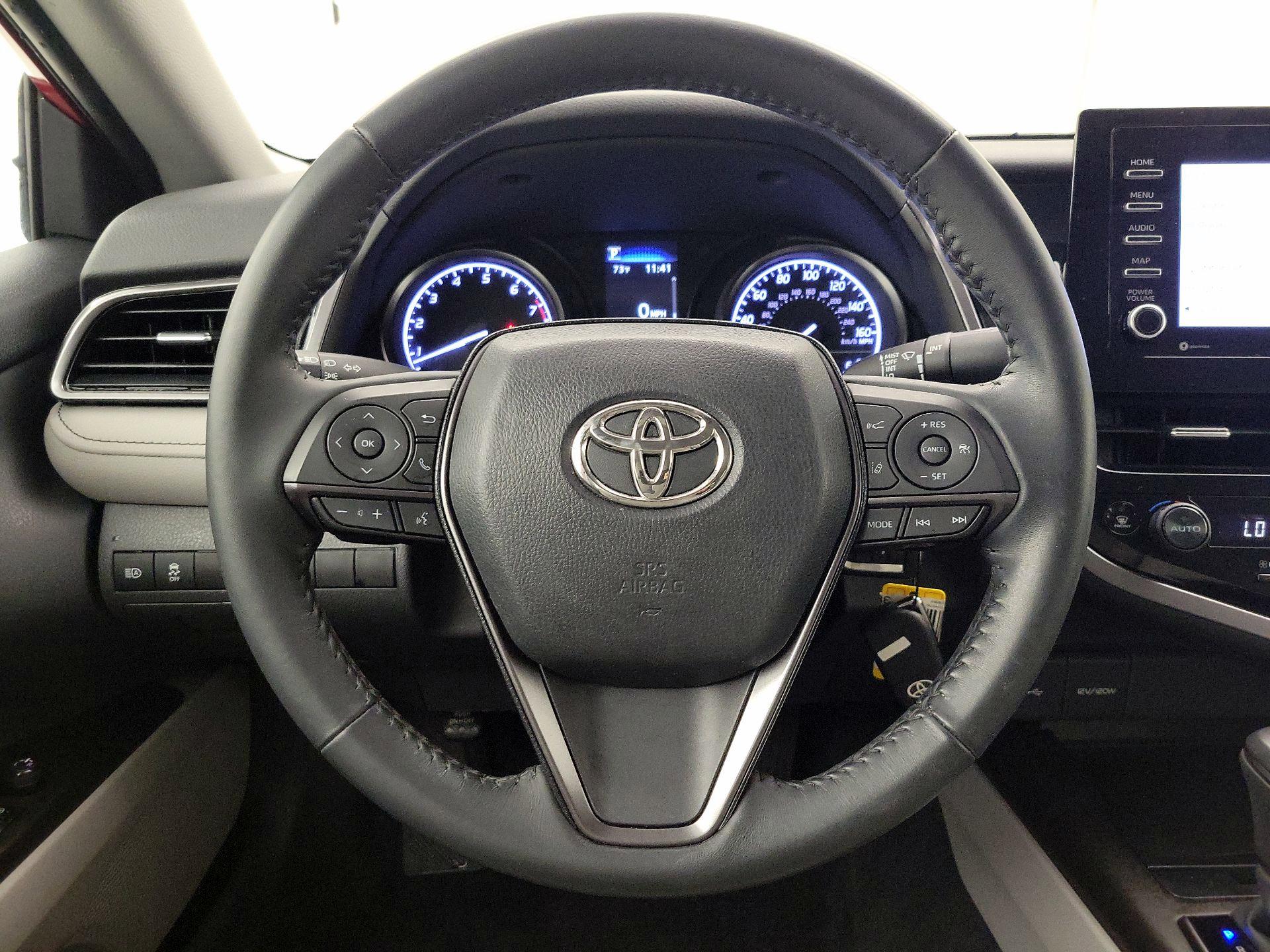 Thumbnail: 2023 Toyota Camry - 10