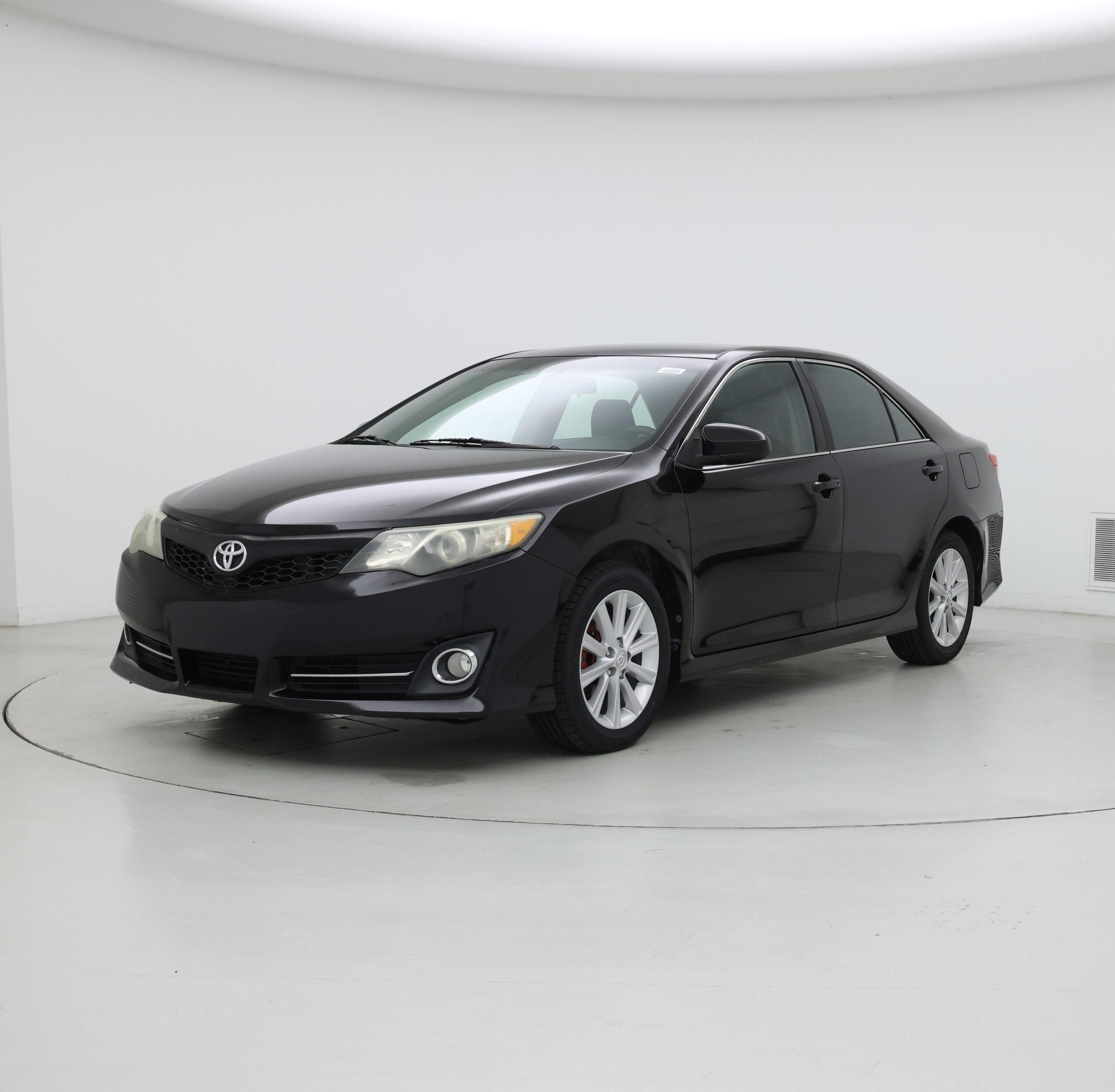 Thumbnail: 2014 Toyota Camry - 4