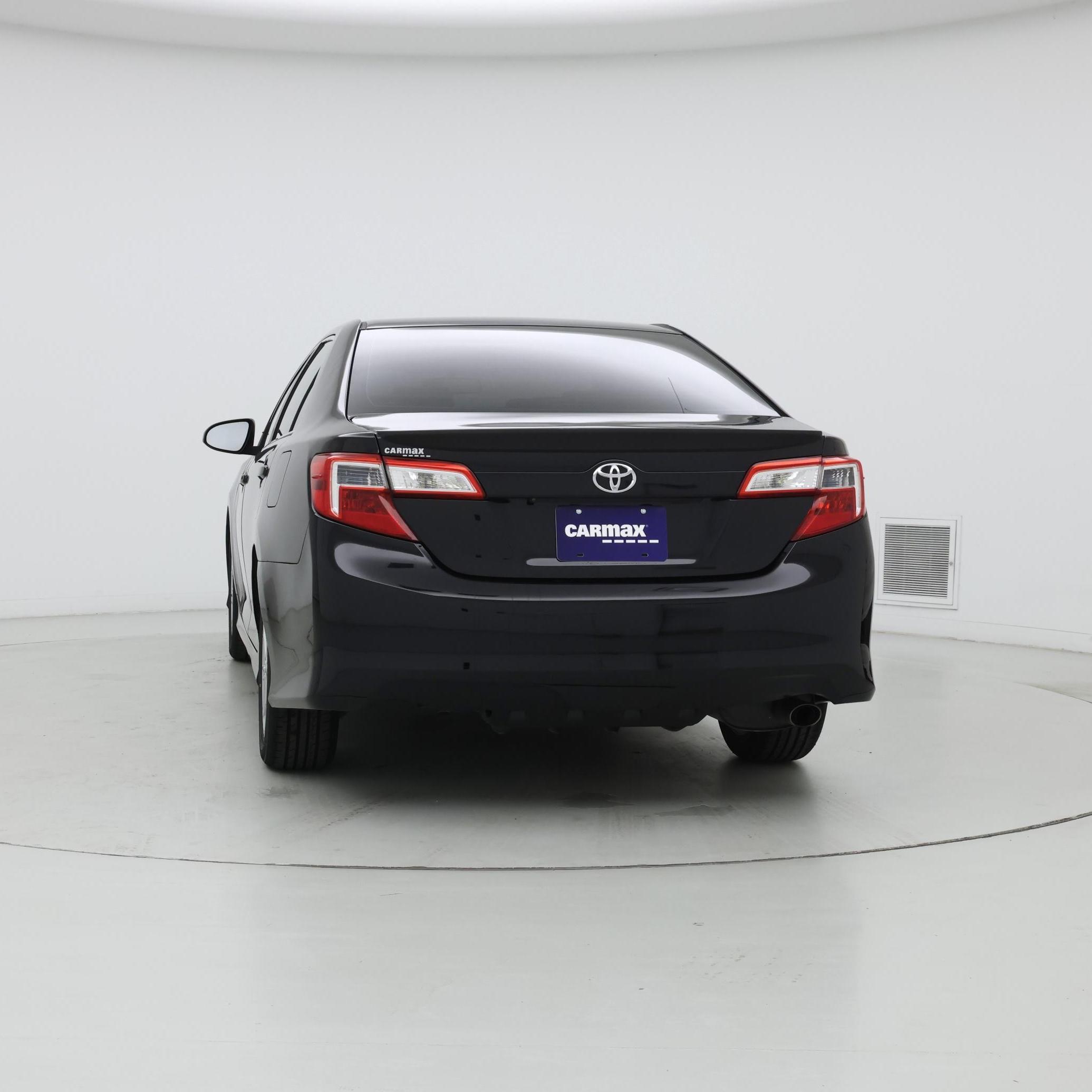 Thumbnail: 2014 Toyota Camry - 6