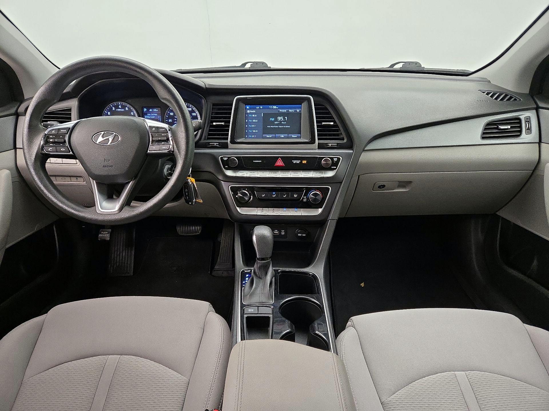 Thumbnail: 2018 Hyundai Sonata - 9