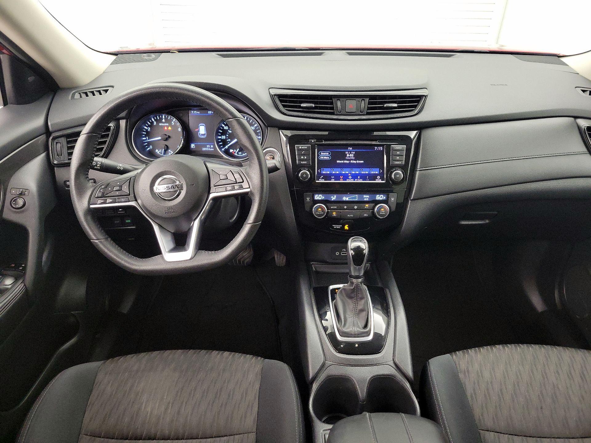 Thumbnail: 2019 Nissan Rogue - 9