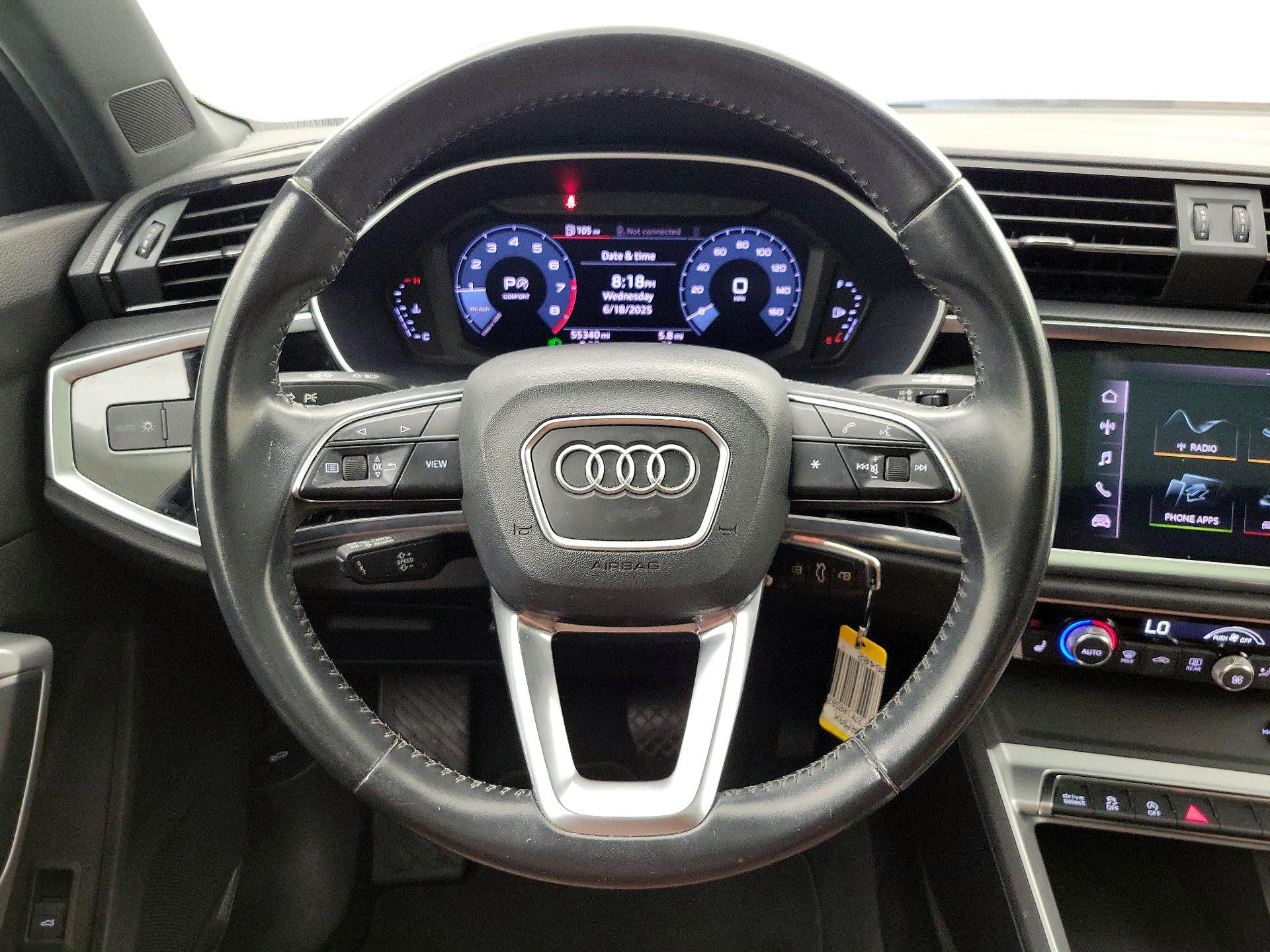 Thumbnail: 2019 Audi Q3 - 10