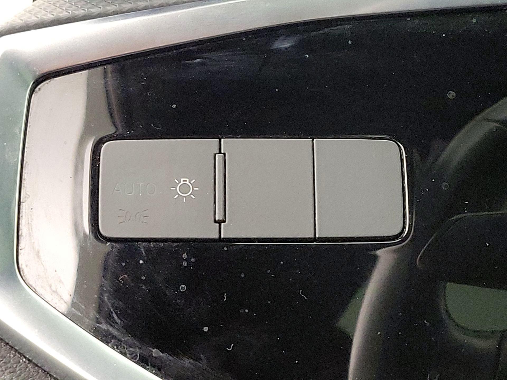 Thumbnail: 2019 Audi Q3 - 13