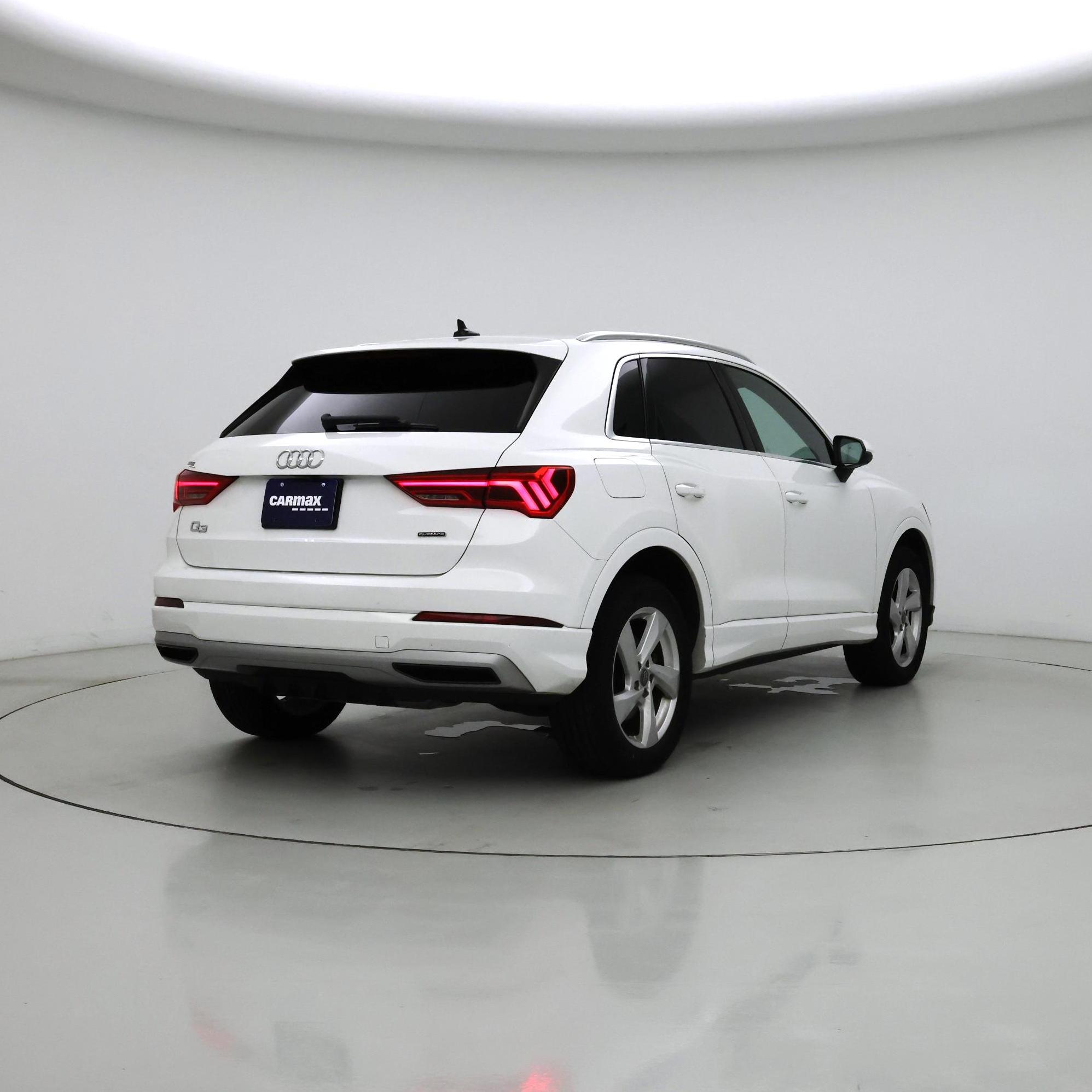 Thumbnail: 2019 Audi Q3 - 8