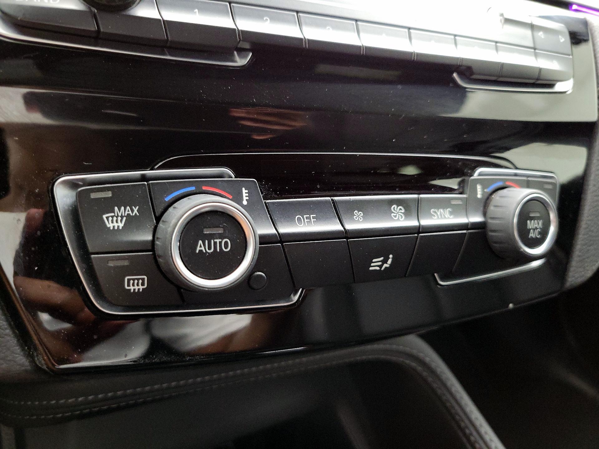 Thumbnail: 2021 BMW X1 - 17
