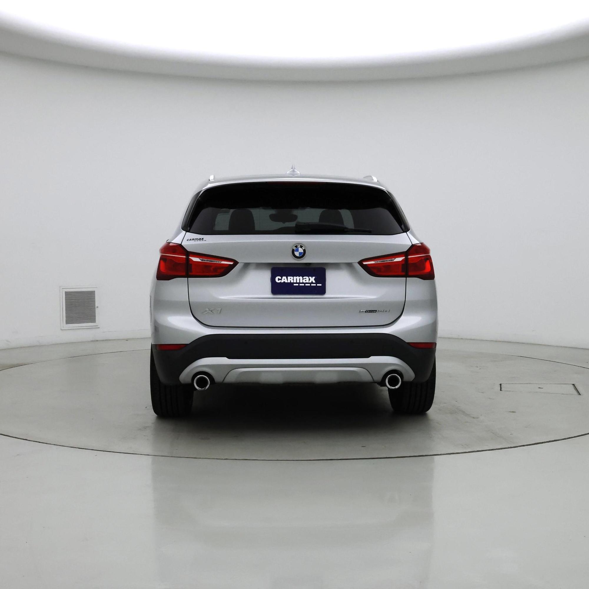 Thumbnail: 2021 BMW X1 - 6