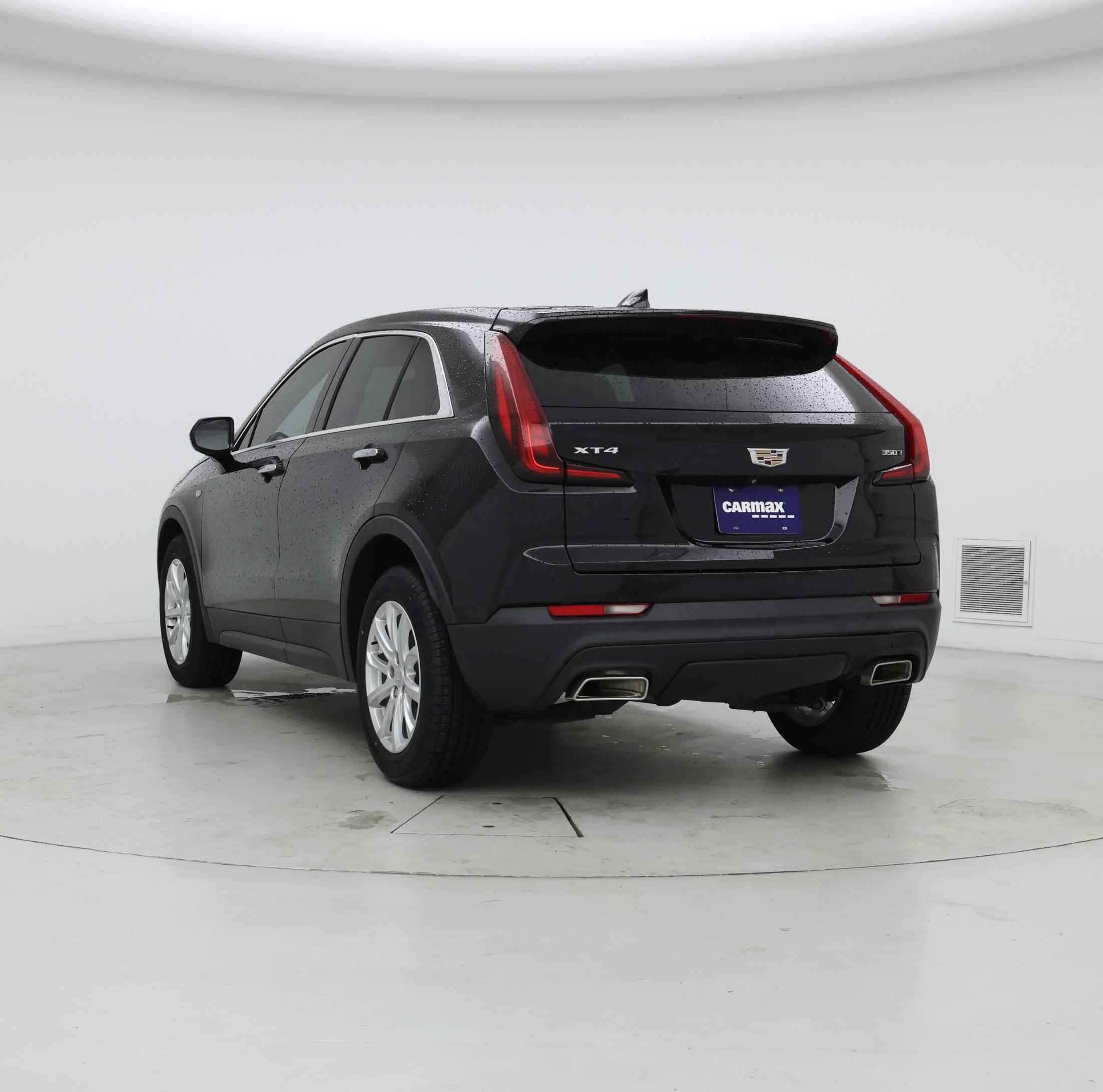 Thumbnail: 2021 Cadillac XT4 - 2