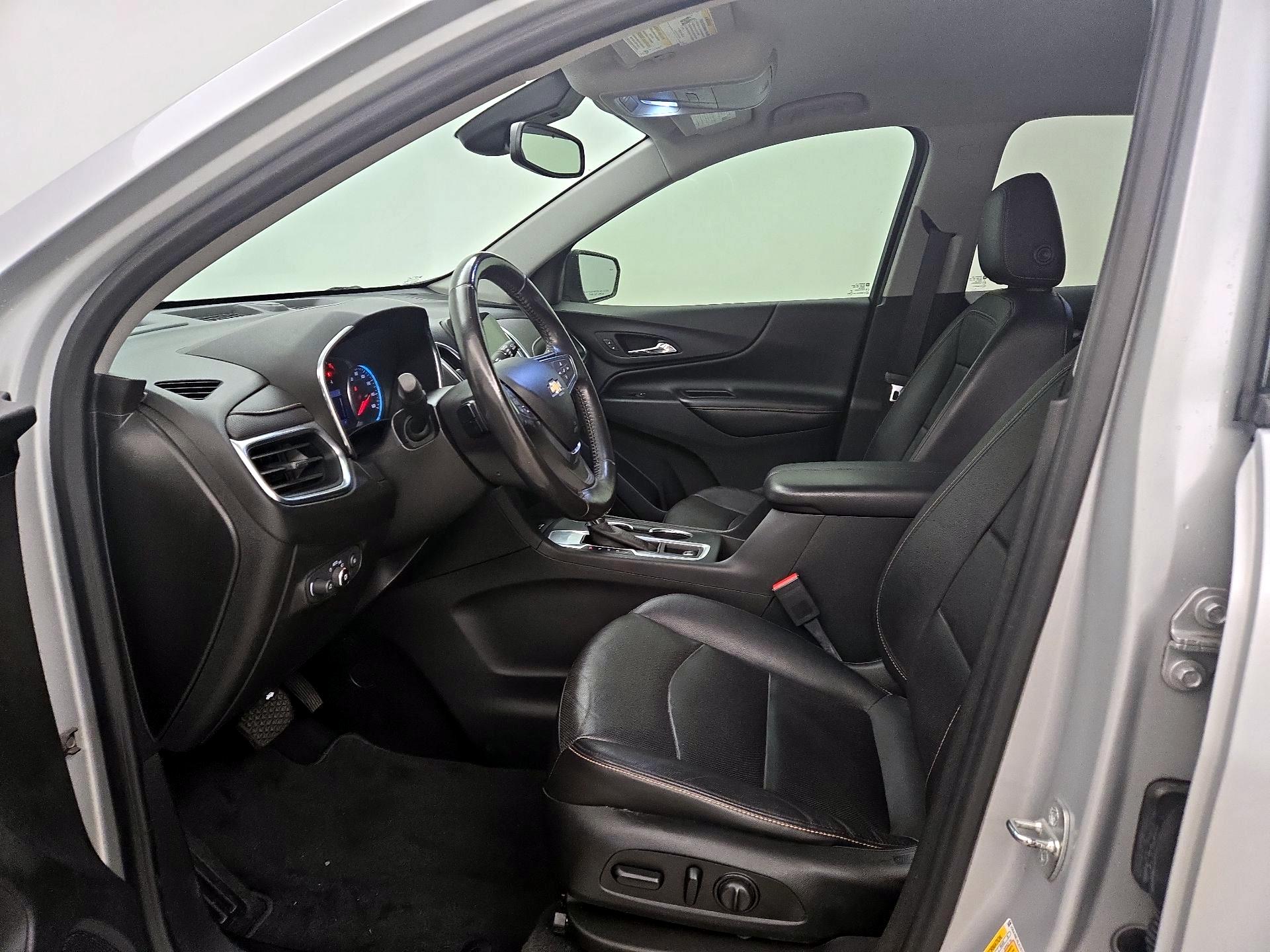 Thumbnail: 2020 Chevrolet Equinox - 11
