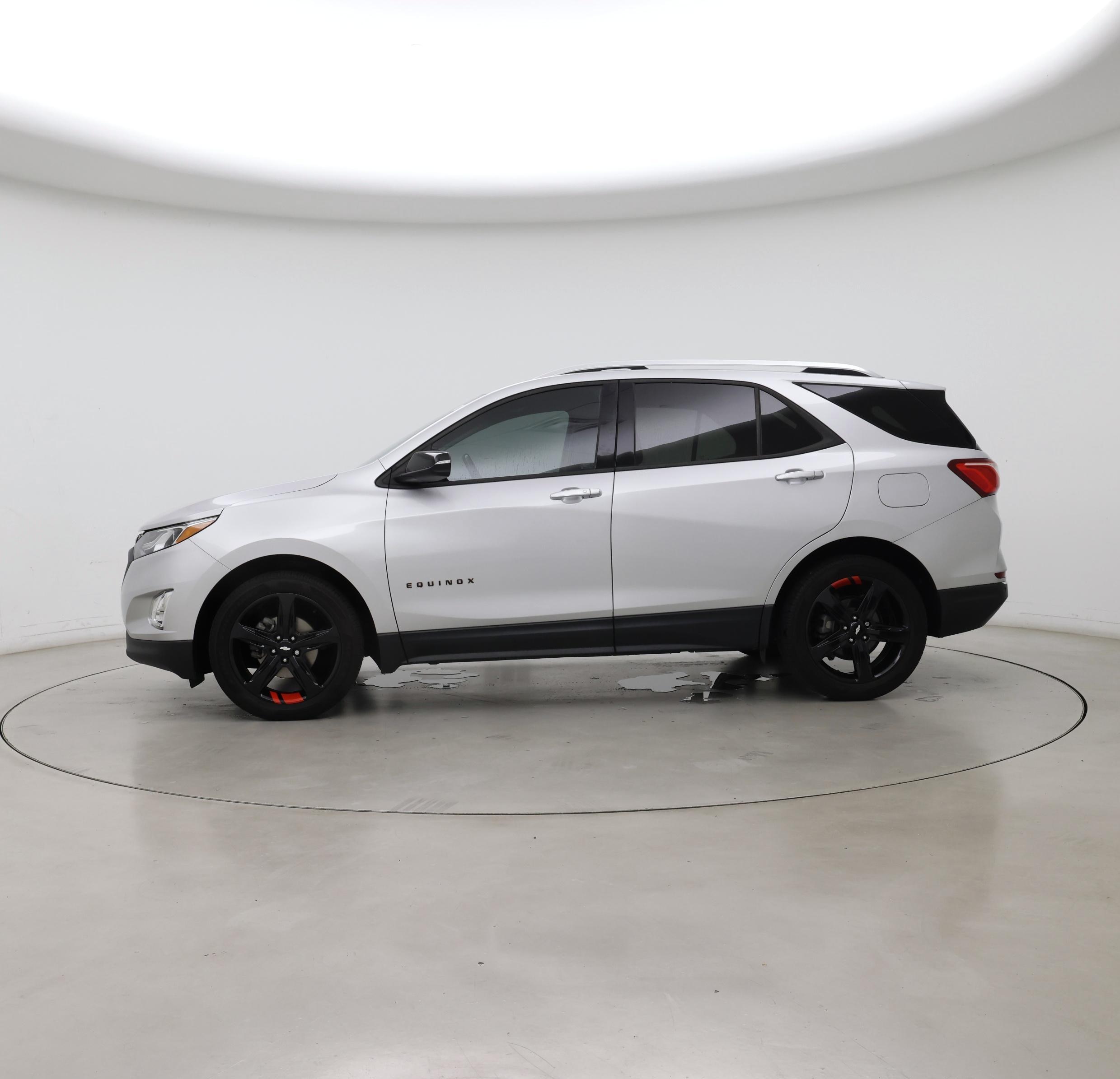 Thumbnail: 2020 Chevrolet Equinox - 3