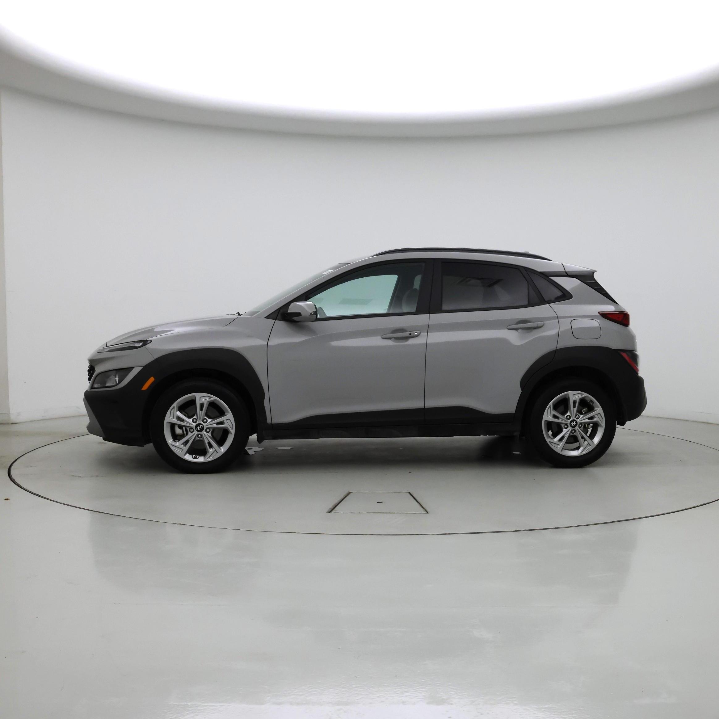 Thumbnail: 2023 Hyundai Kona - 3