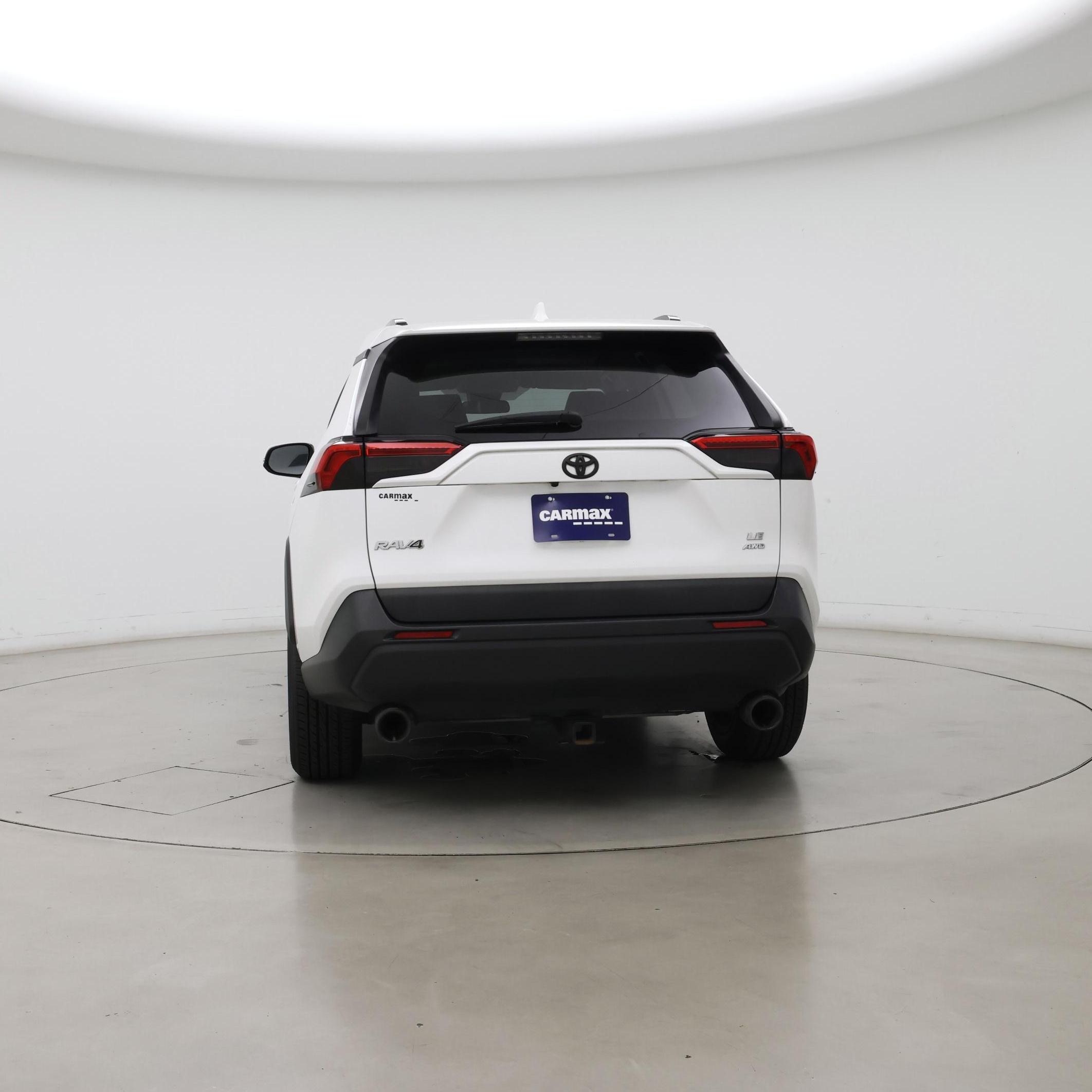 Thumbnail: 2021 Toyota RAV4 - 6