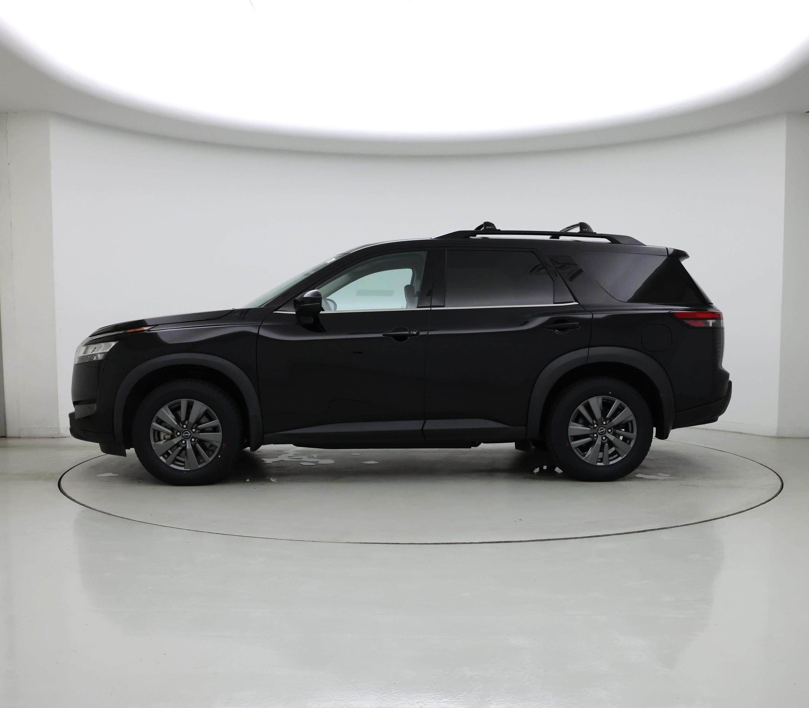 Thumbnail: 2022 Nissan Pathfinder - 3