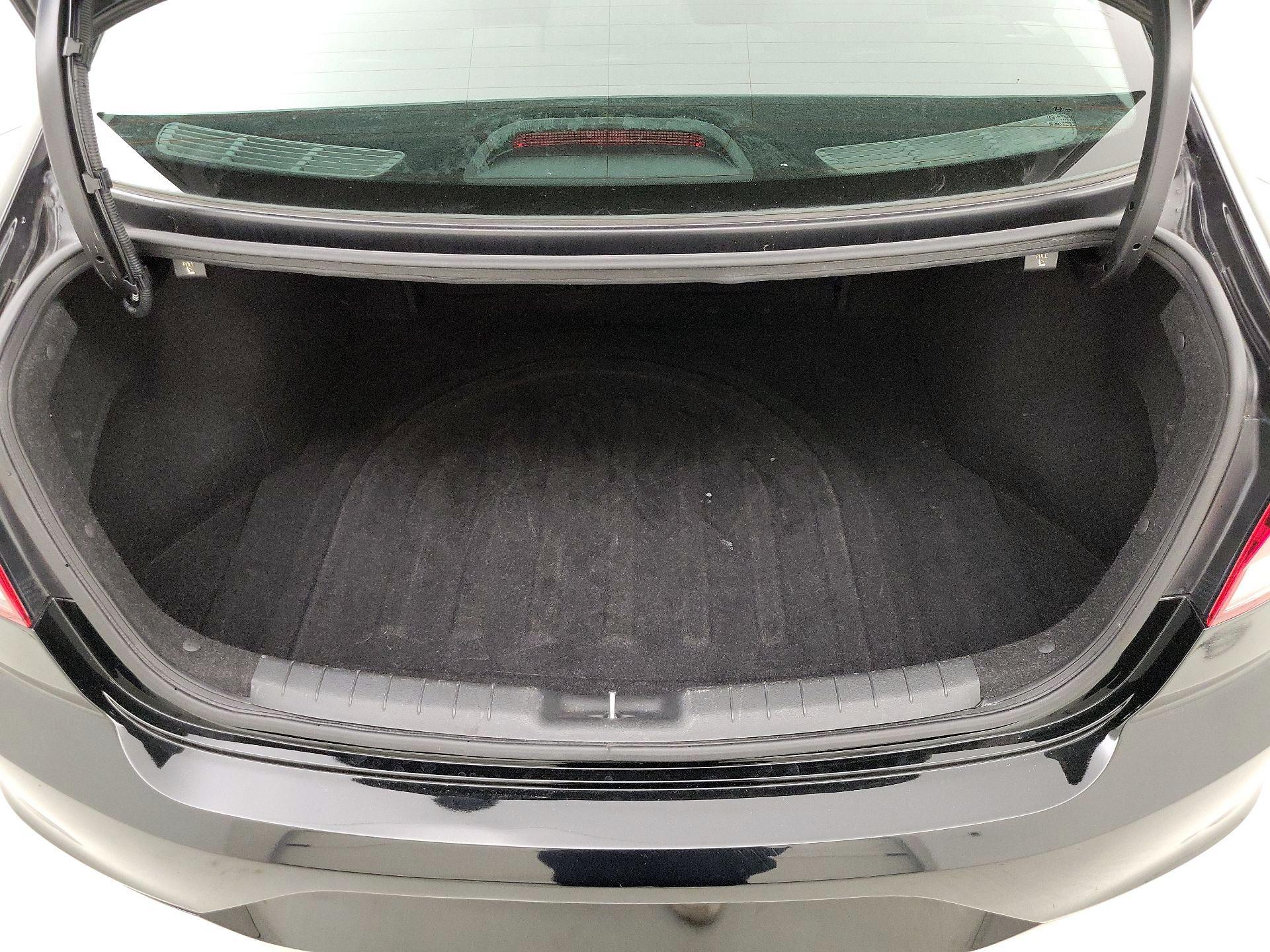 Thumbnail: 2019 Hyundai Elantra - 20