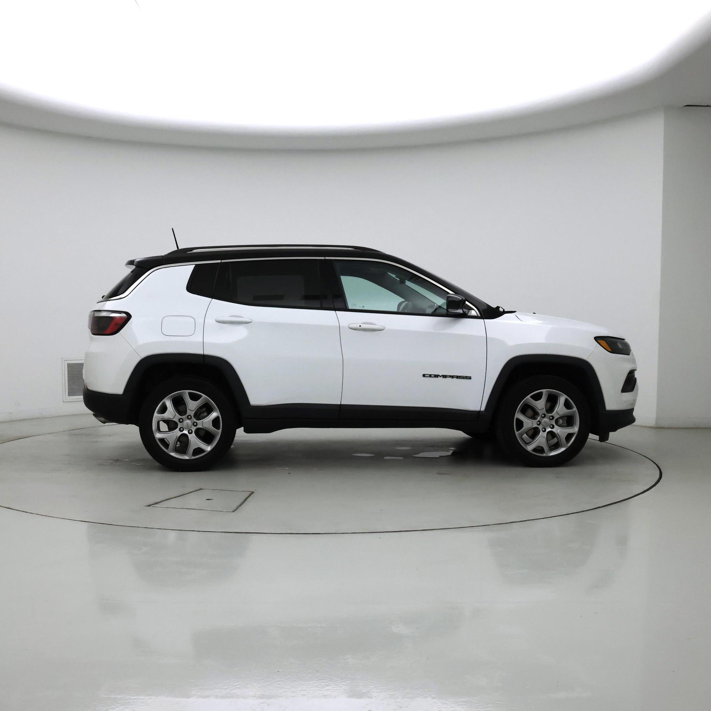 Thumbnail: 2022 Jeep Compass - 7