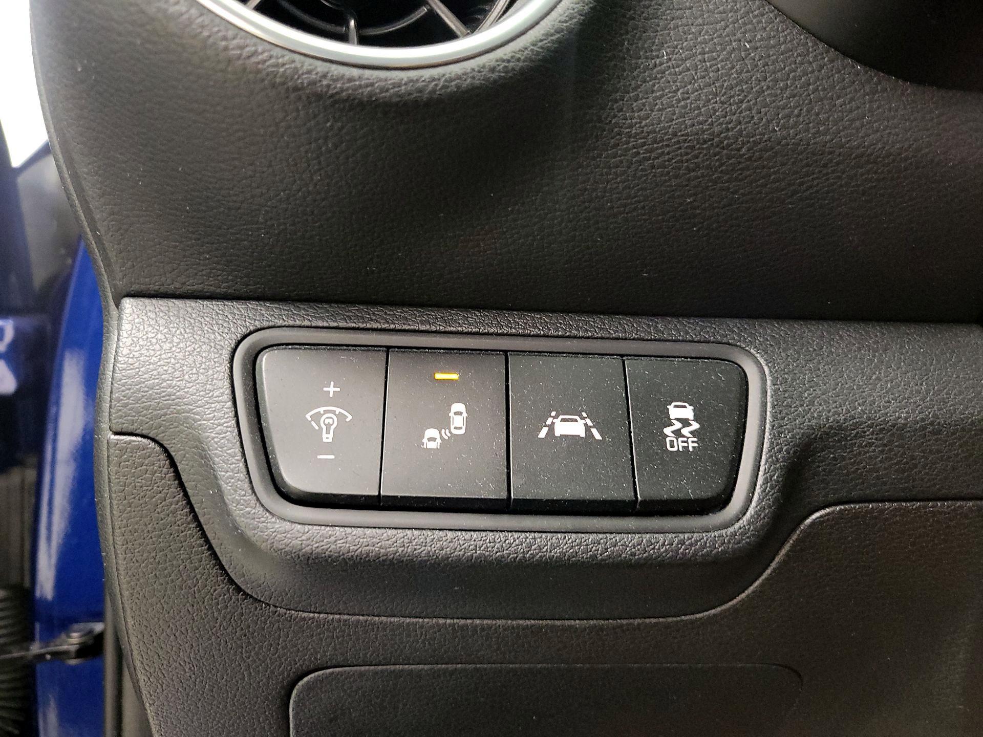 Thumbnail: 2021 Kia Forte - 13