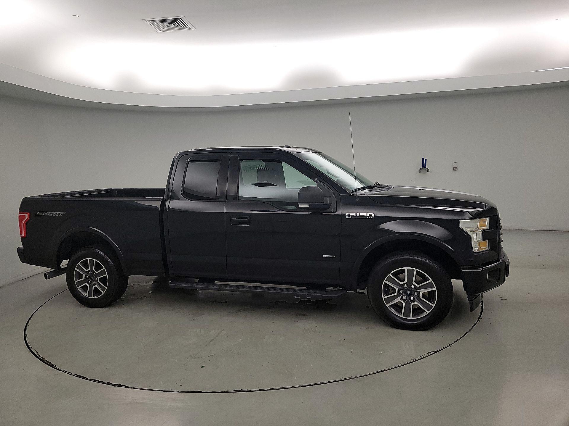 Thumbnail: 2017 Ford F-150 - 4
