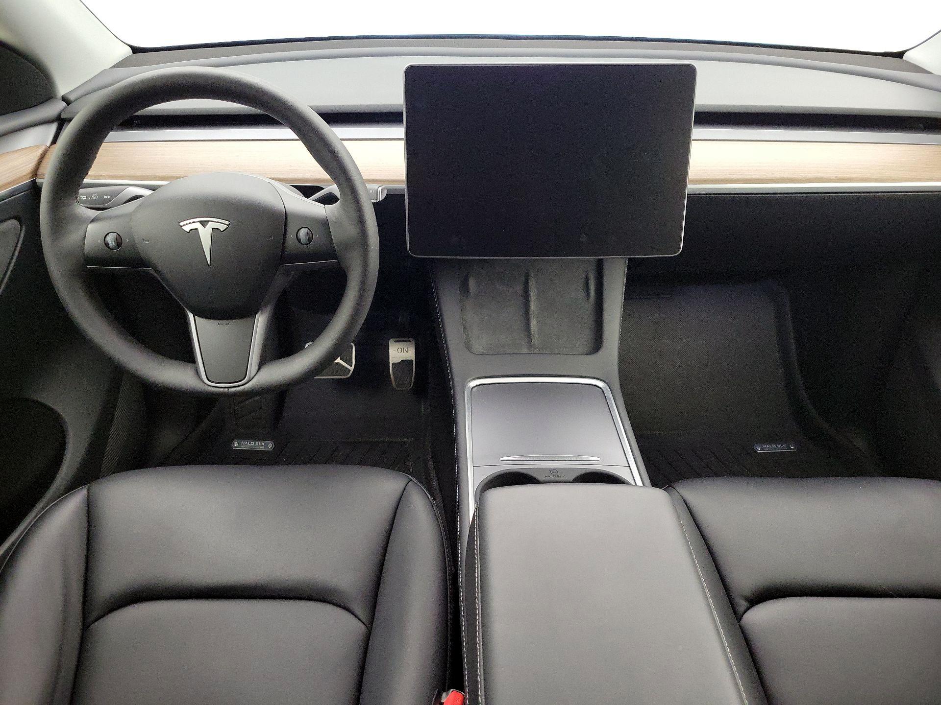 Thumbnail: 2024 Tesla Model Y - 9