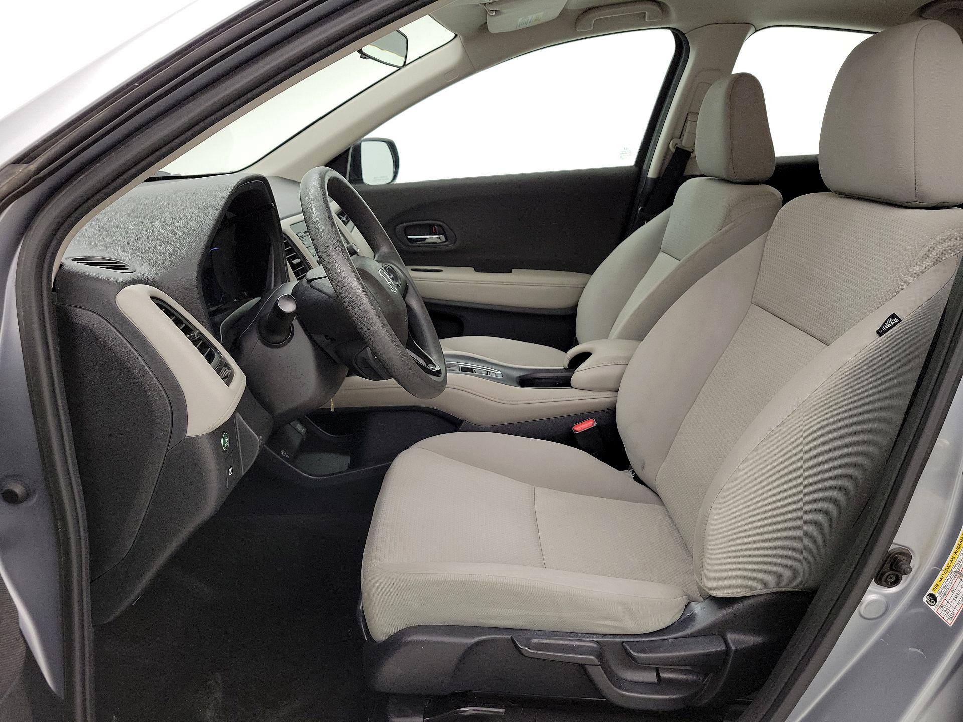 Thumbnail: 2019 Honda HR-V - 11