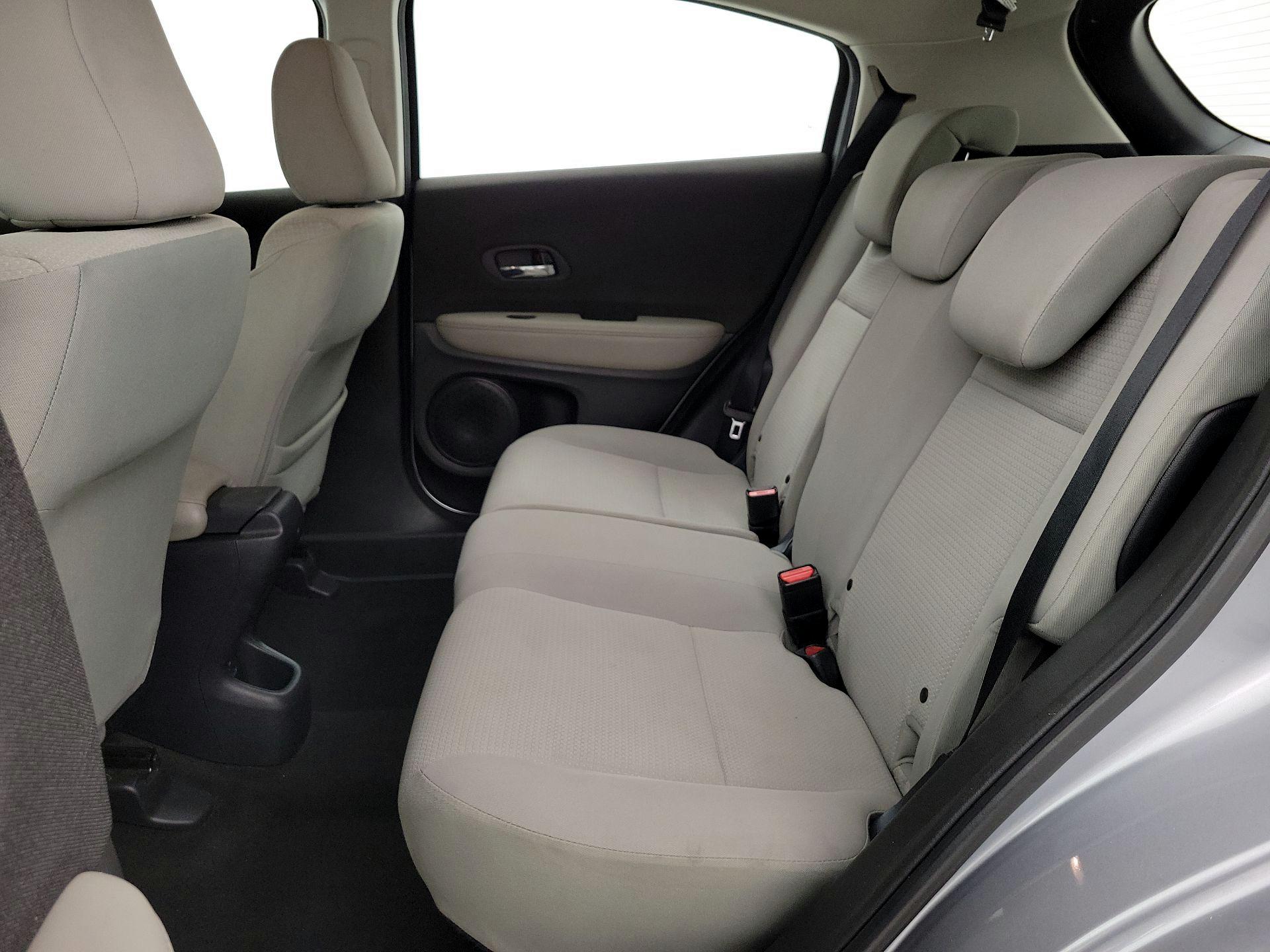 Thumbnail: 2019 Honda HR-V - 19