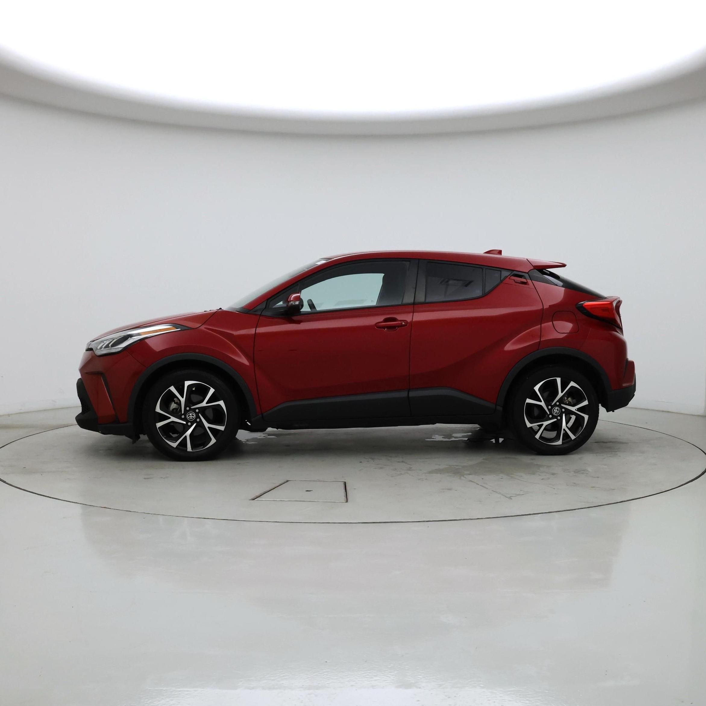 Thumbnail: 2022 Toyota C-HR - 3
