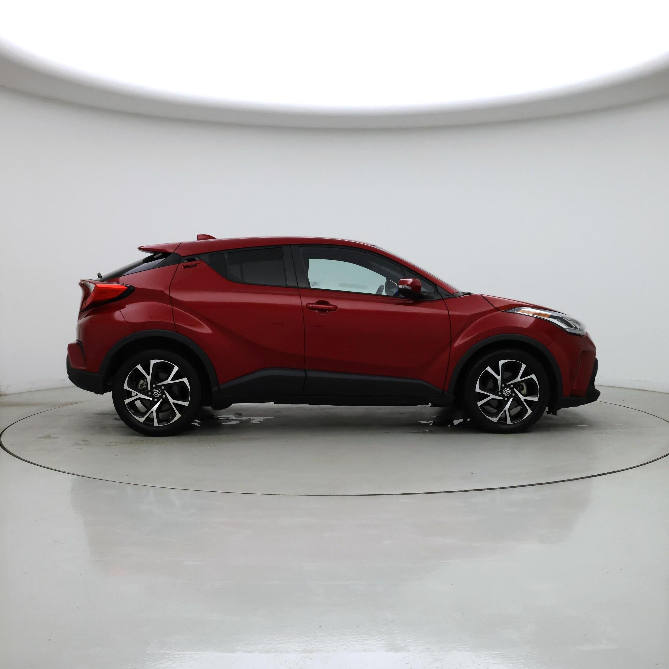 Thumbnail: 2022 Toyota C-HR - 7