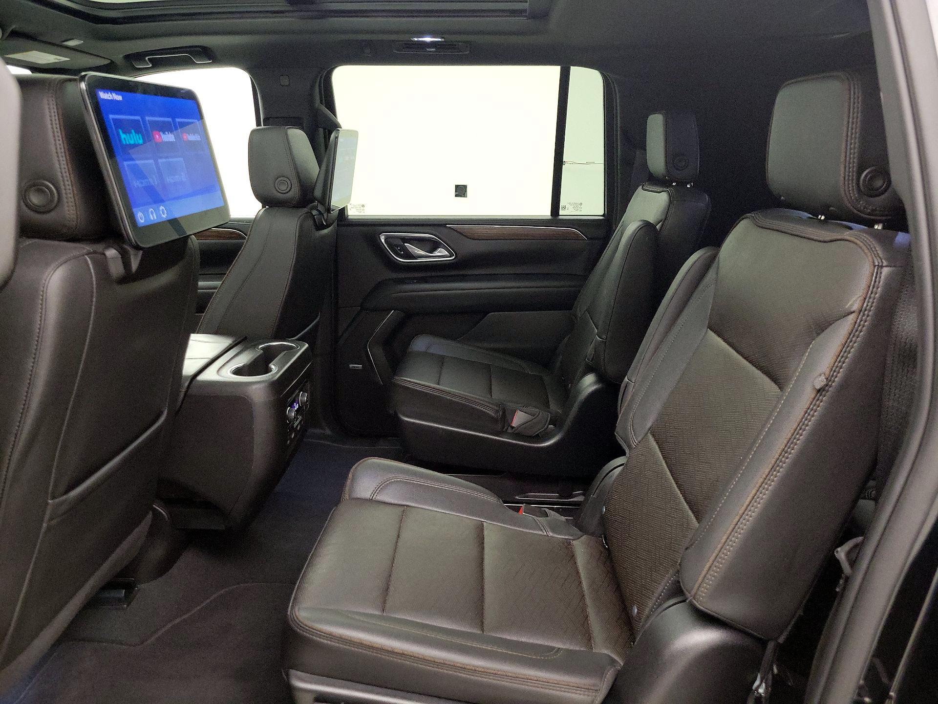 Thumbnail: 2023 Chevrolet Suburban - 20