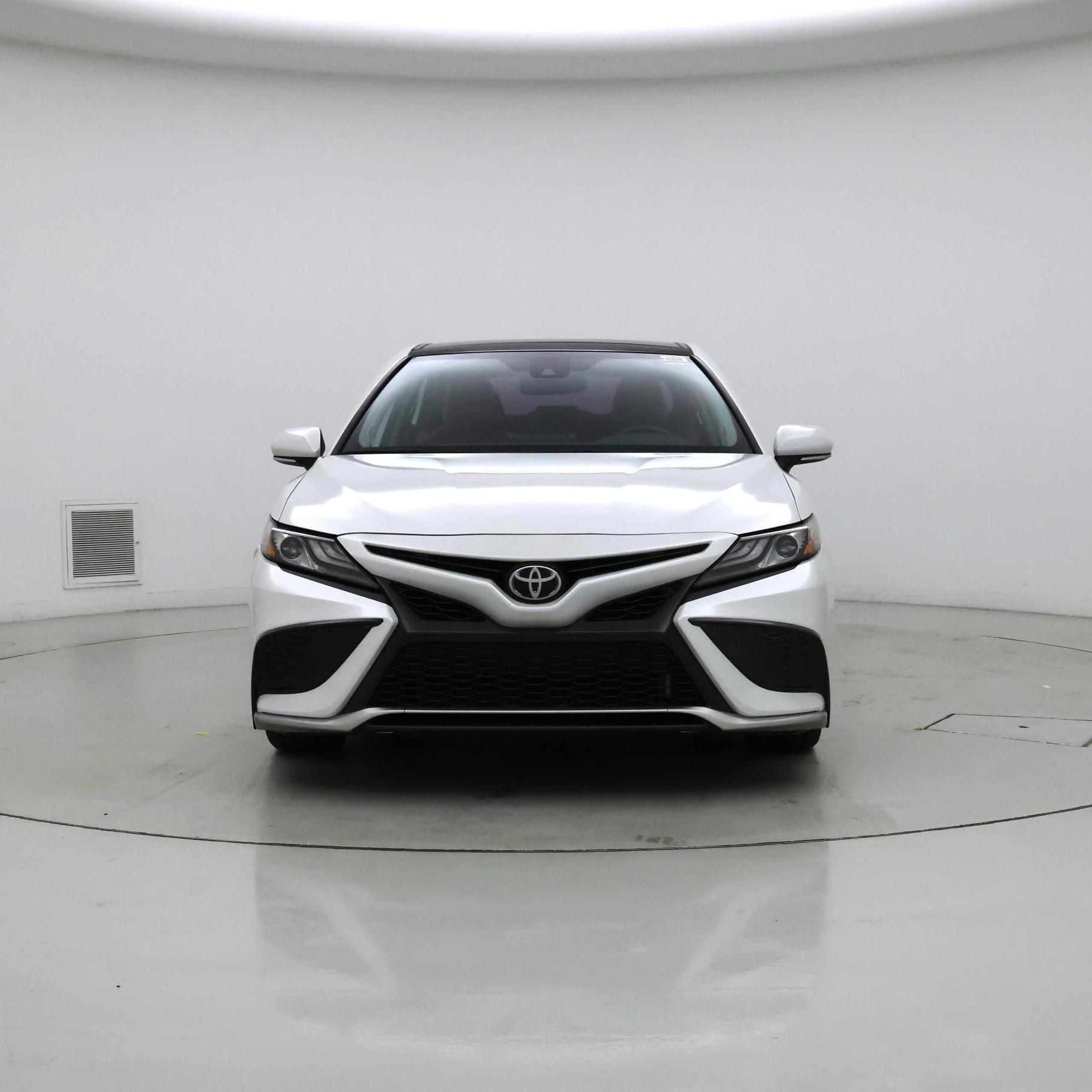 Thumbnail: 2021 Toyota Camry - 5