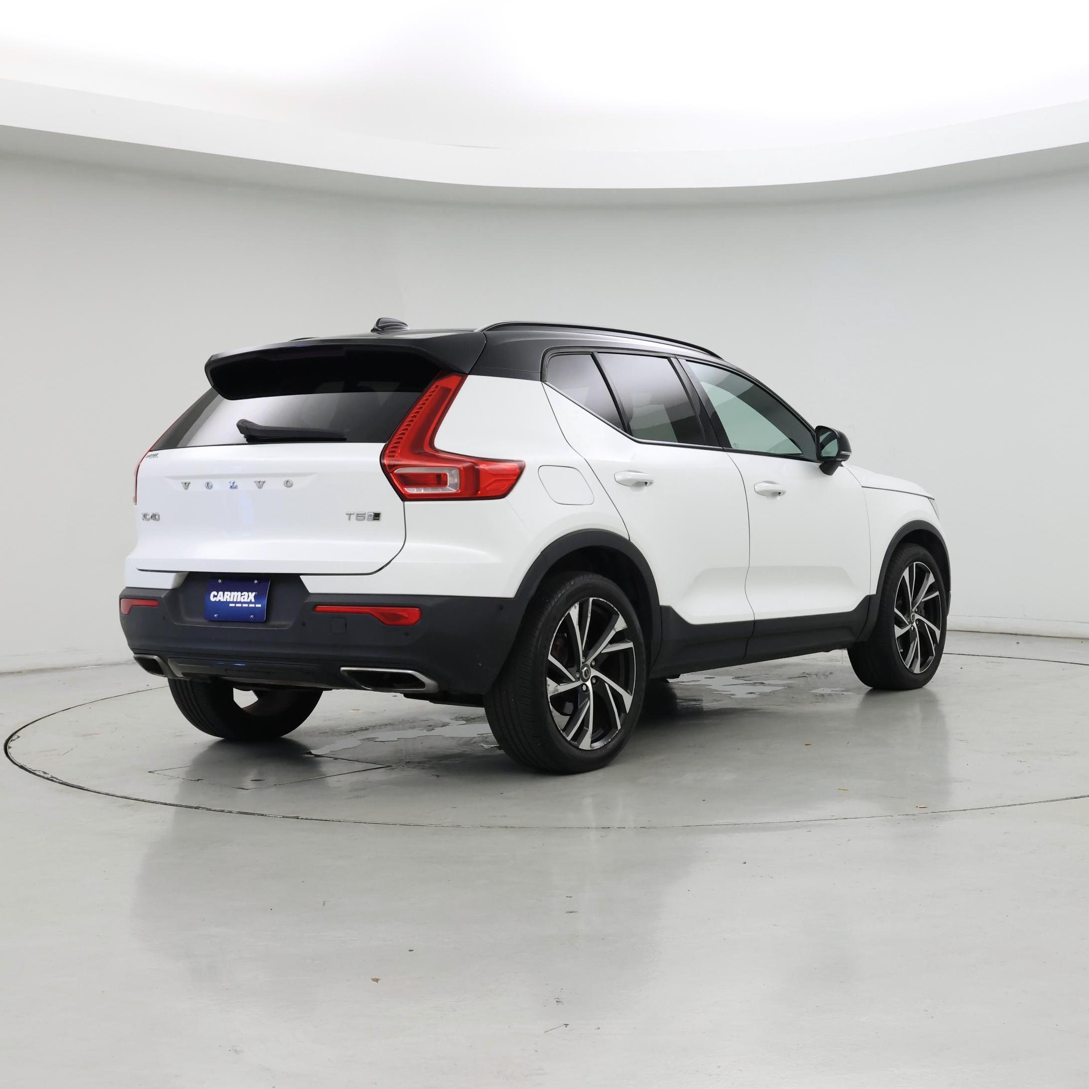 Thumbnail: 2019 Volvo XC40 - 8