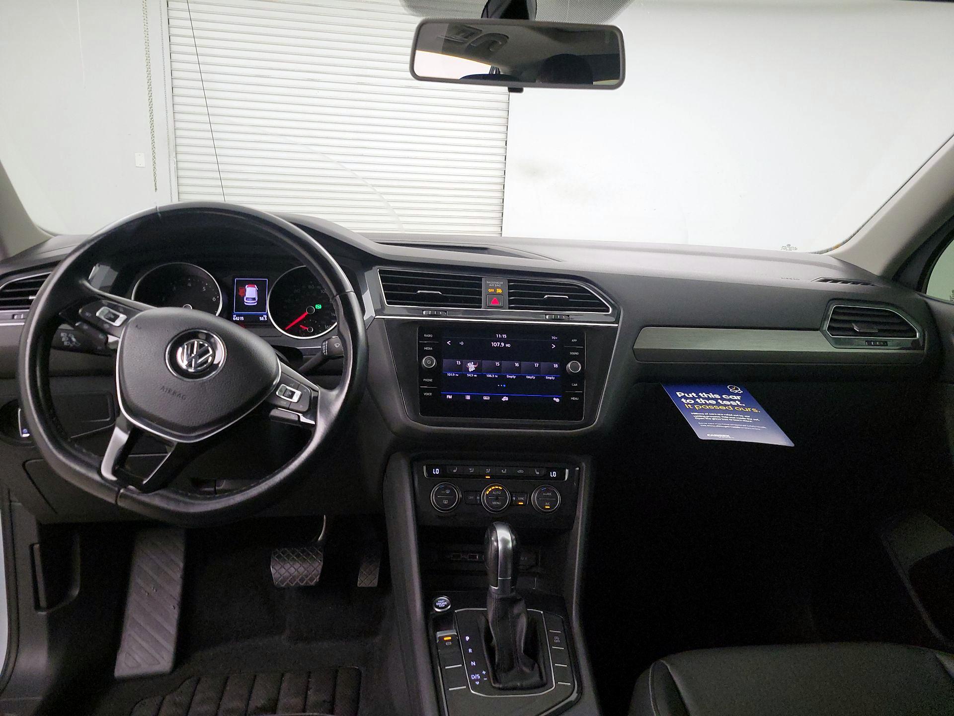 Thumbnail: 2019 Volkswagen Tiguan - 9