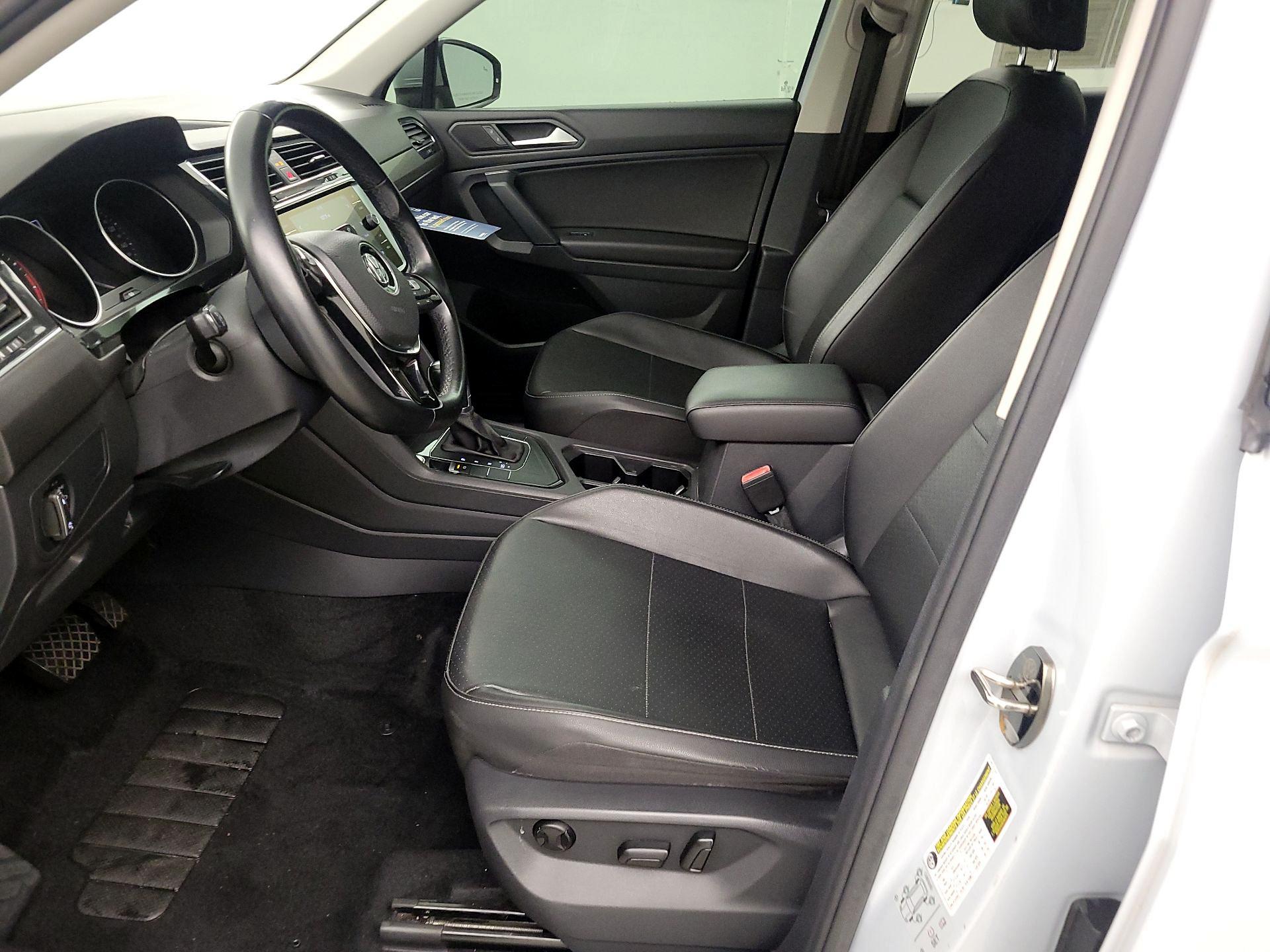 Thumbnail: 2019 Volkswagen Tiguan - 11