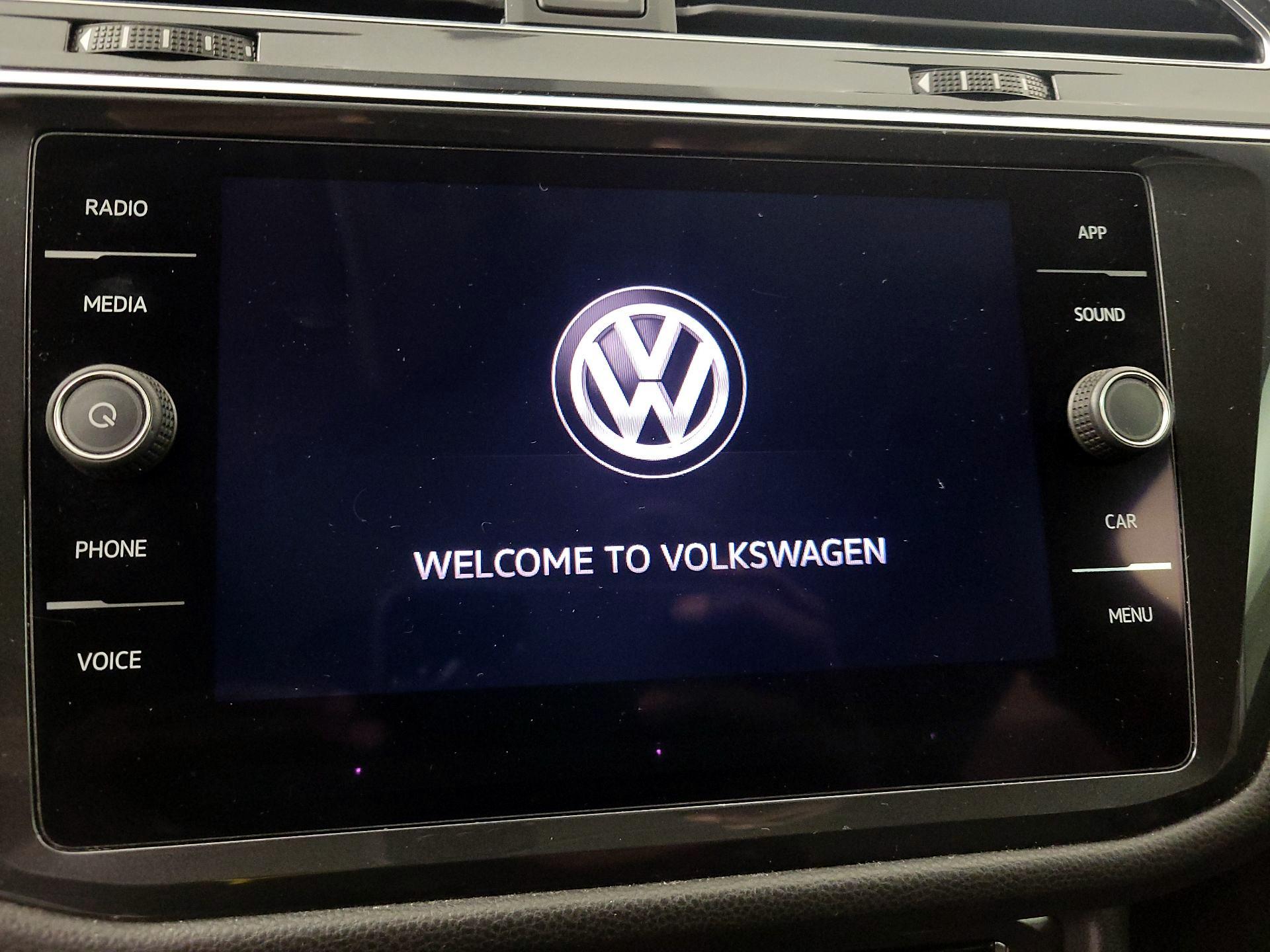 Thumbnail: 2019 Volkswagen Tiguan - 15