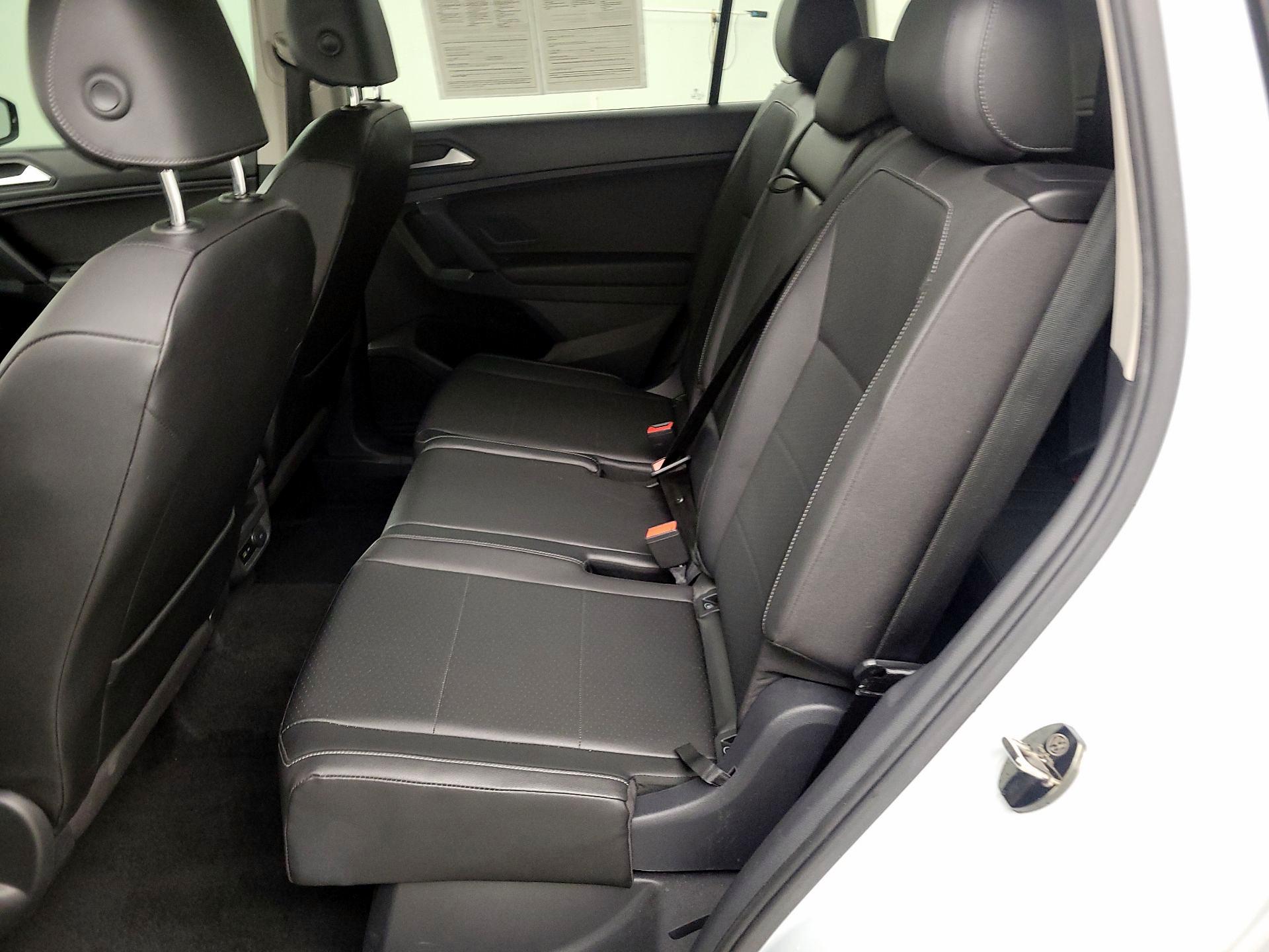 Thumbnail: 2019 Volkswagen Tiguan - 20