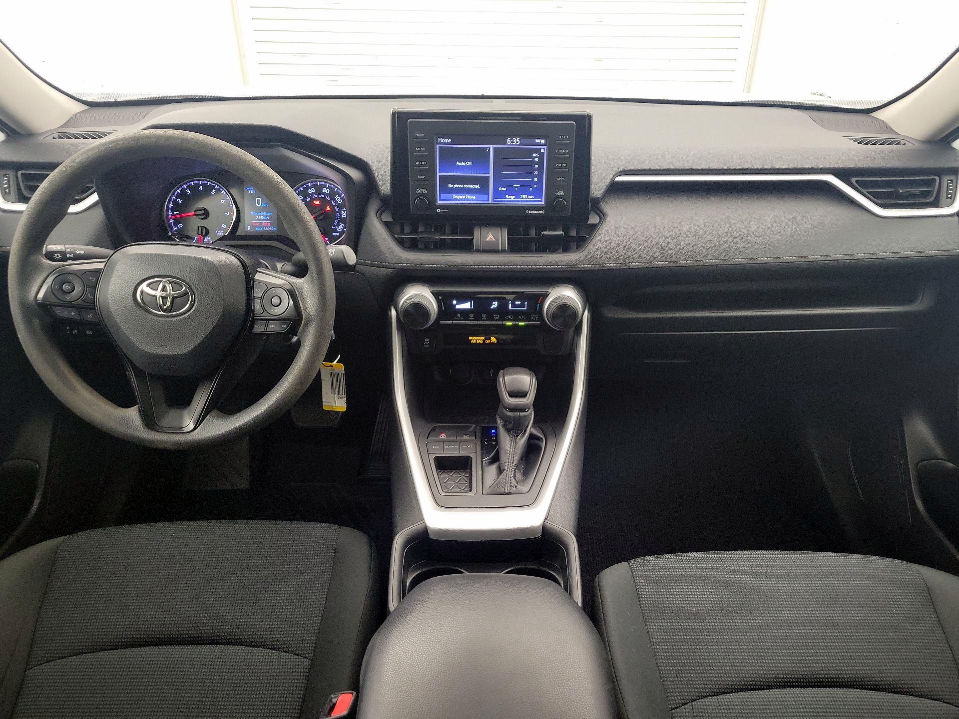 Thumbnail: 2021 Toyota RAV4 - 9