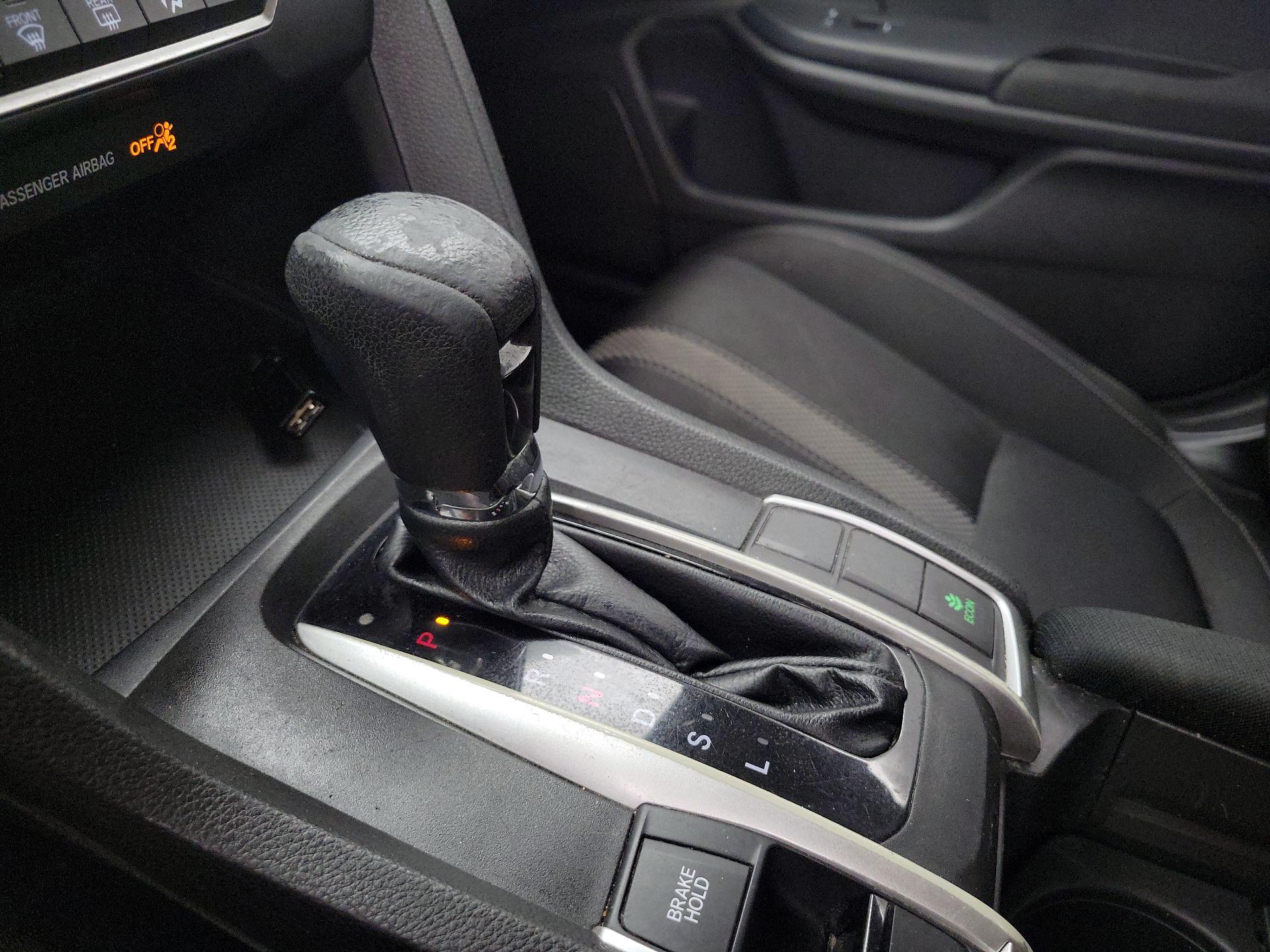 Thumbnail: 2019 Honda Civic - 17