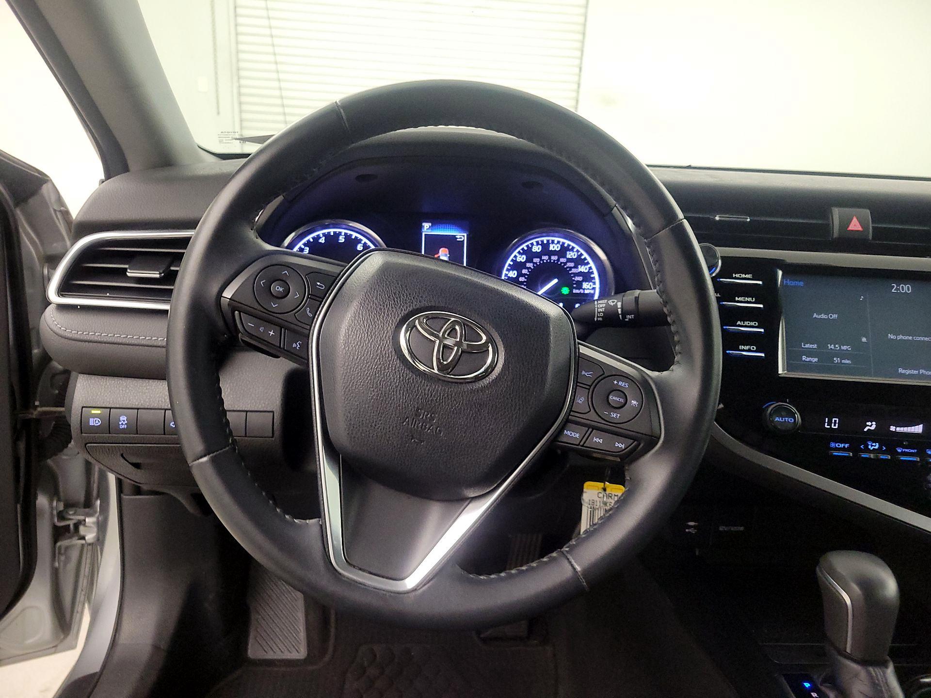 Thumbnail: 2018 Toyota Camry - 10