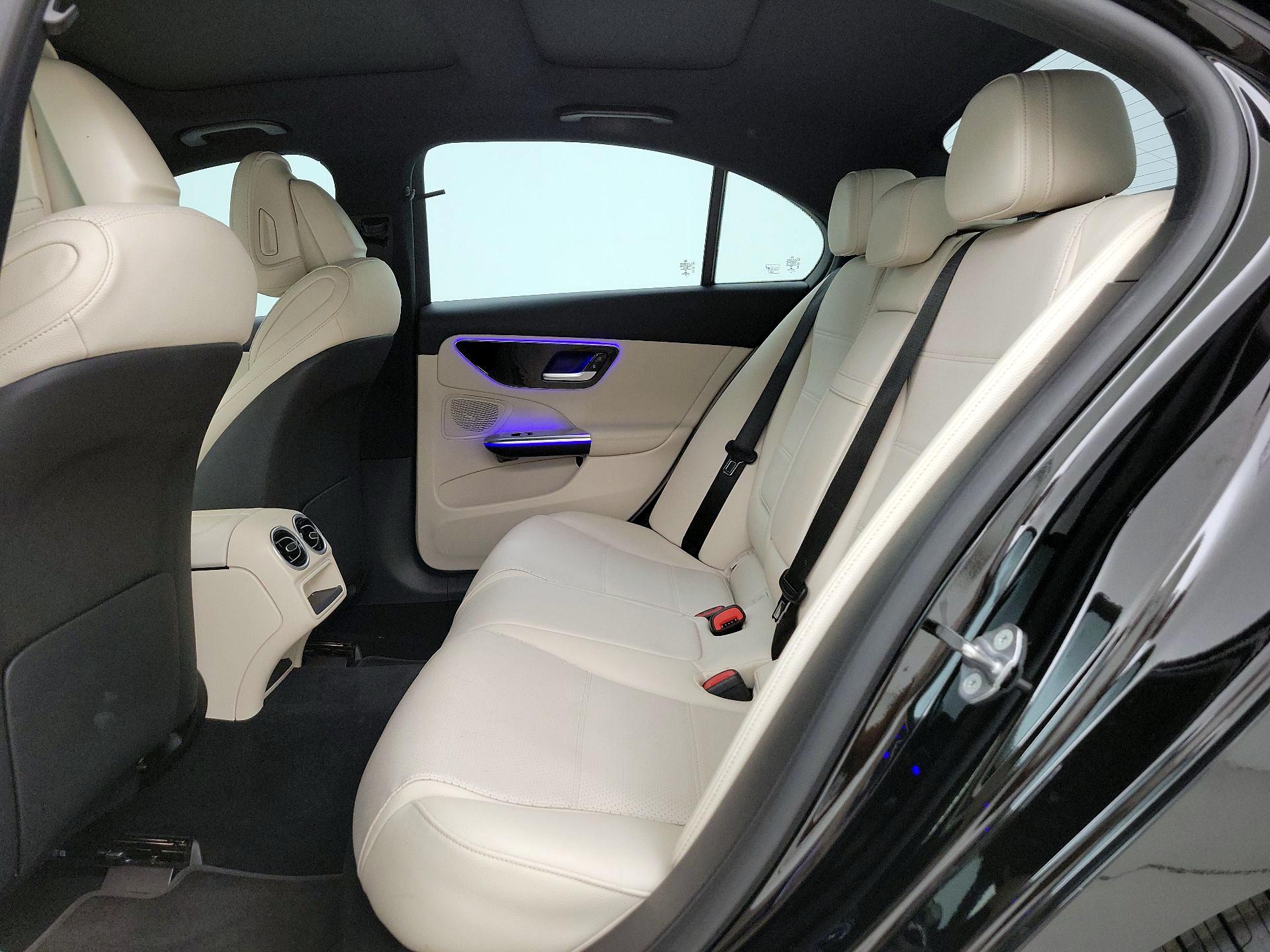 Thumbnail: 2022 Mercedes-Benz C-Class - 20