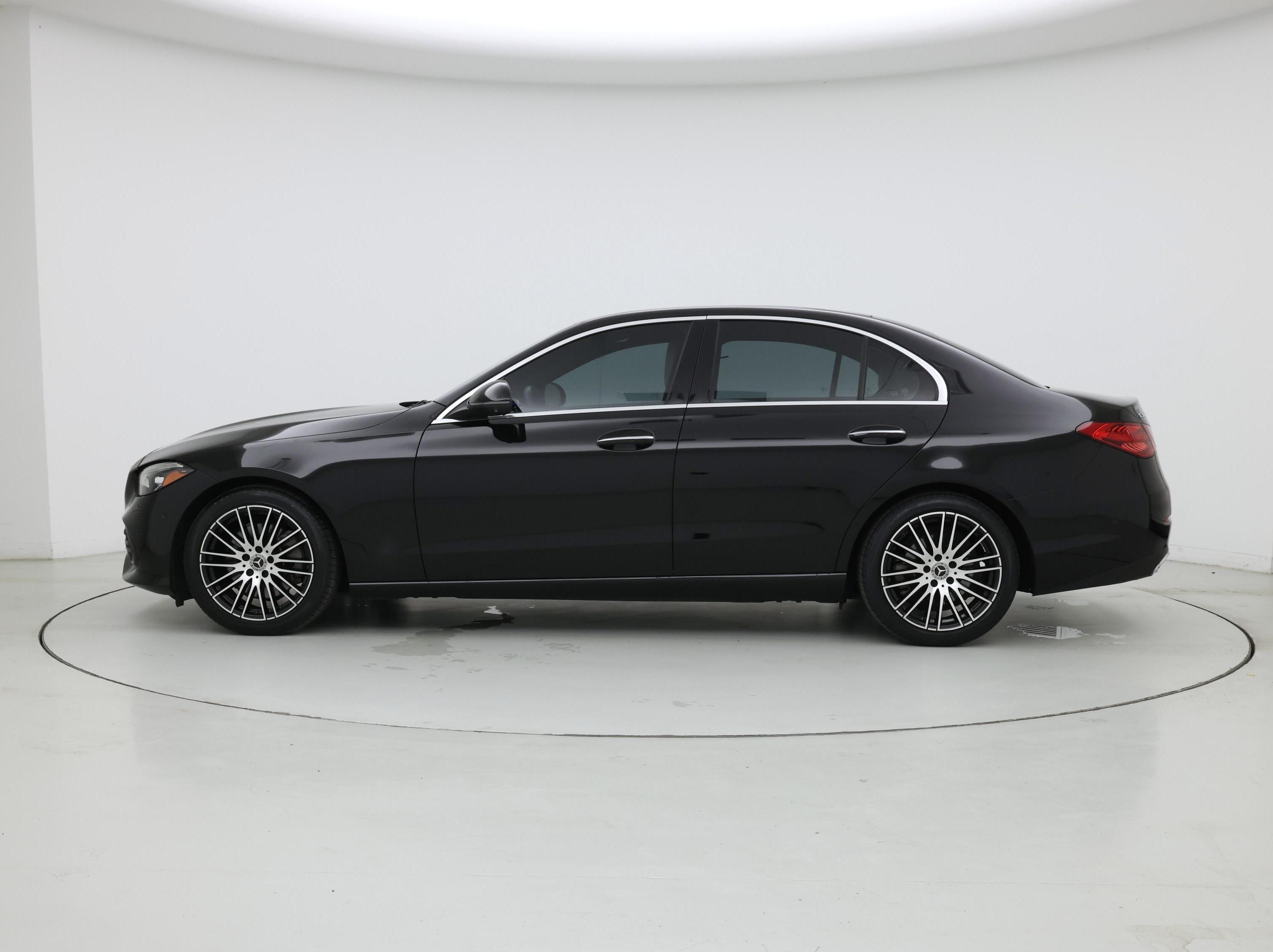 Thumbnail: 2022 Mercedes-Benz C-Class - 3