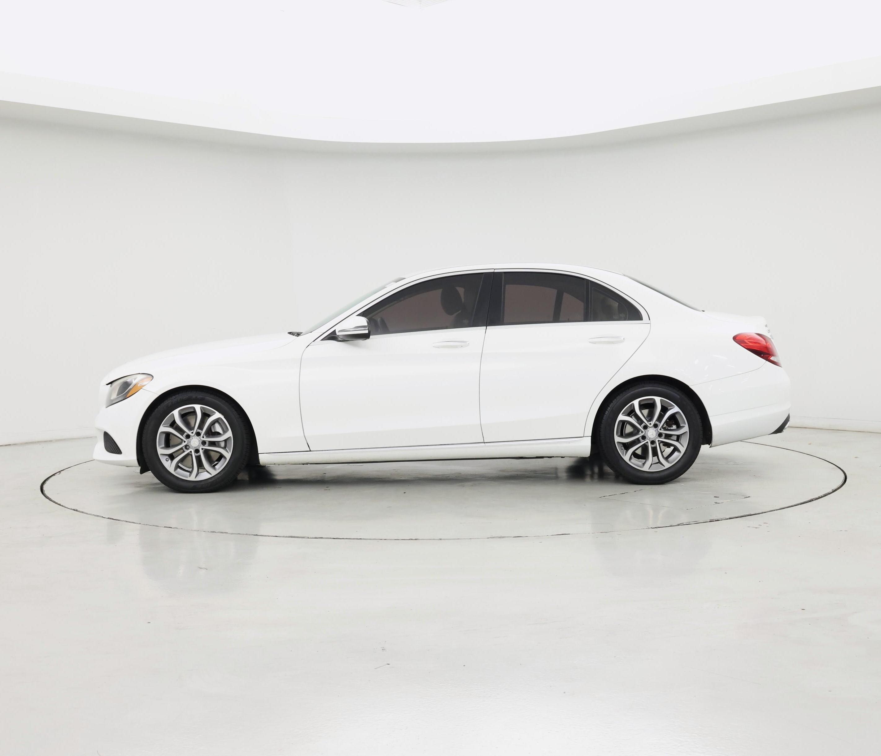 Thumbnail: 2017 Mercedes-Benz C-Class - 3