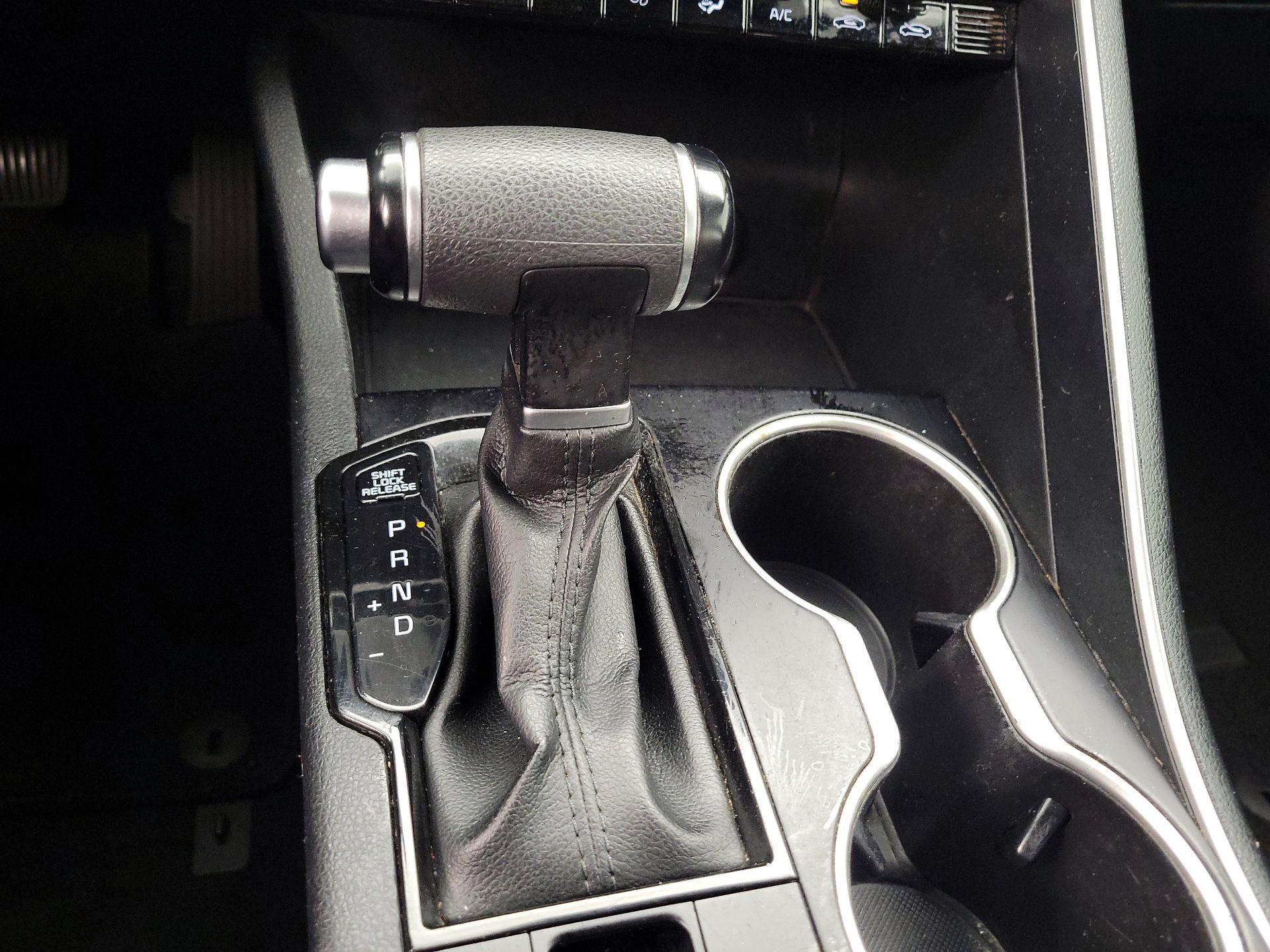 Thumbnail: 2022 Kia K5 - 18