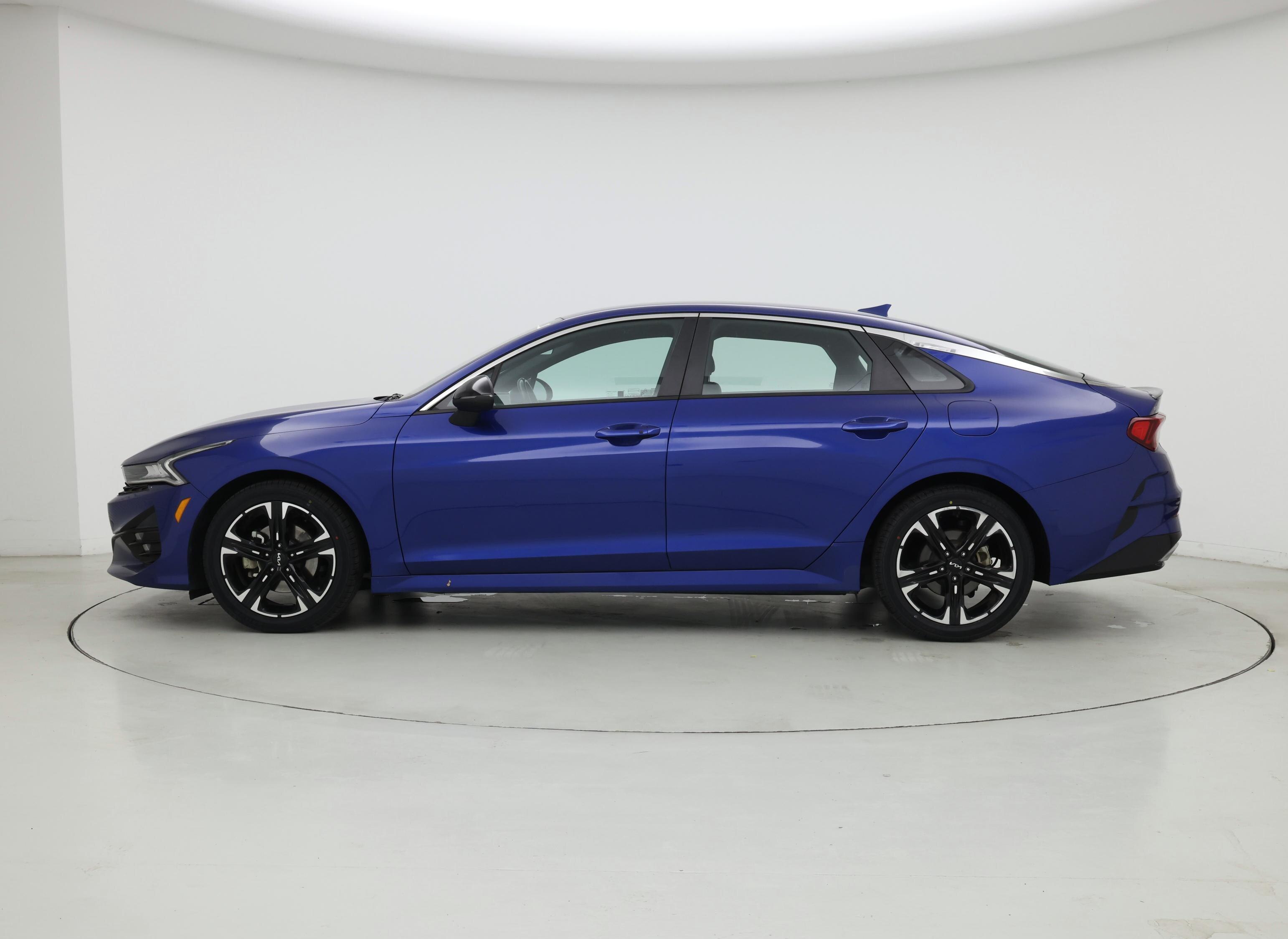 Thumbnail: 2022 Kia K5 - 3