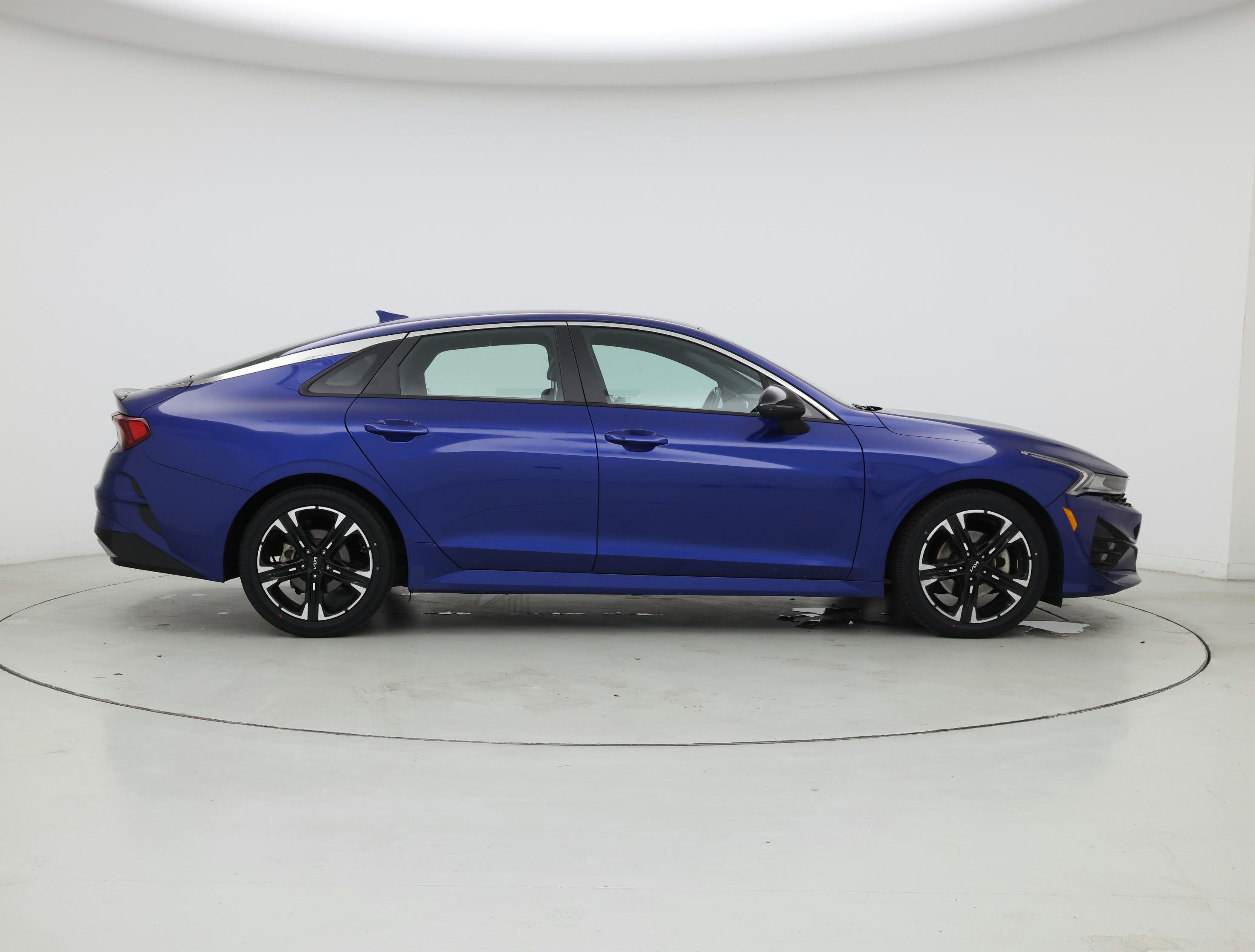 Thumbnail: 2022 Kia K5 - 7