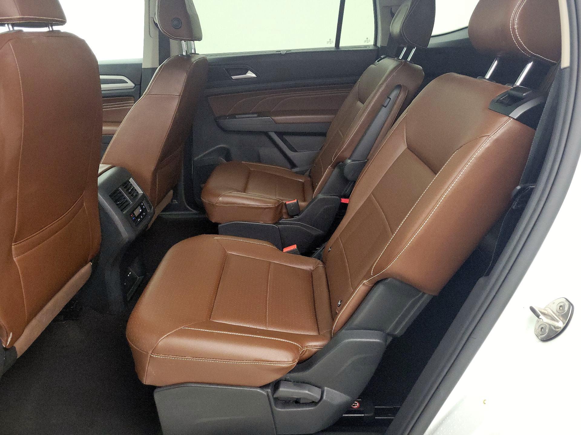 Thumbnail: 2021 Volkswagen Atlas - 20