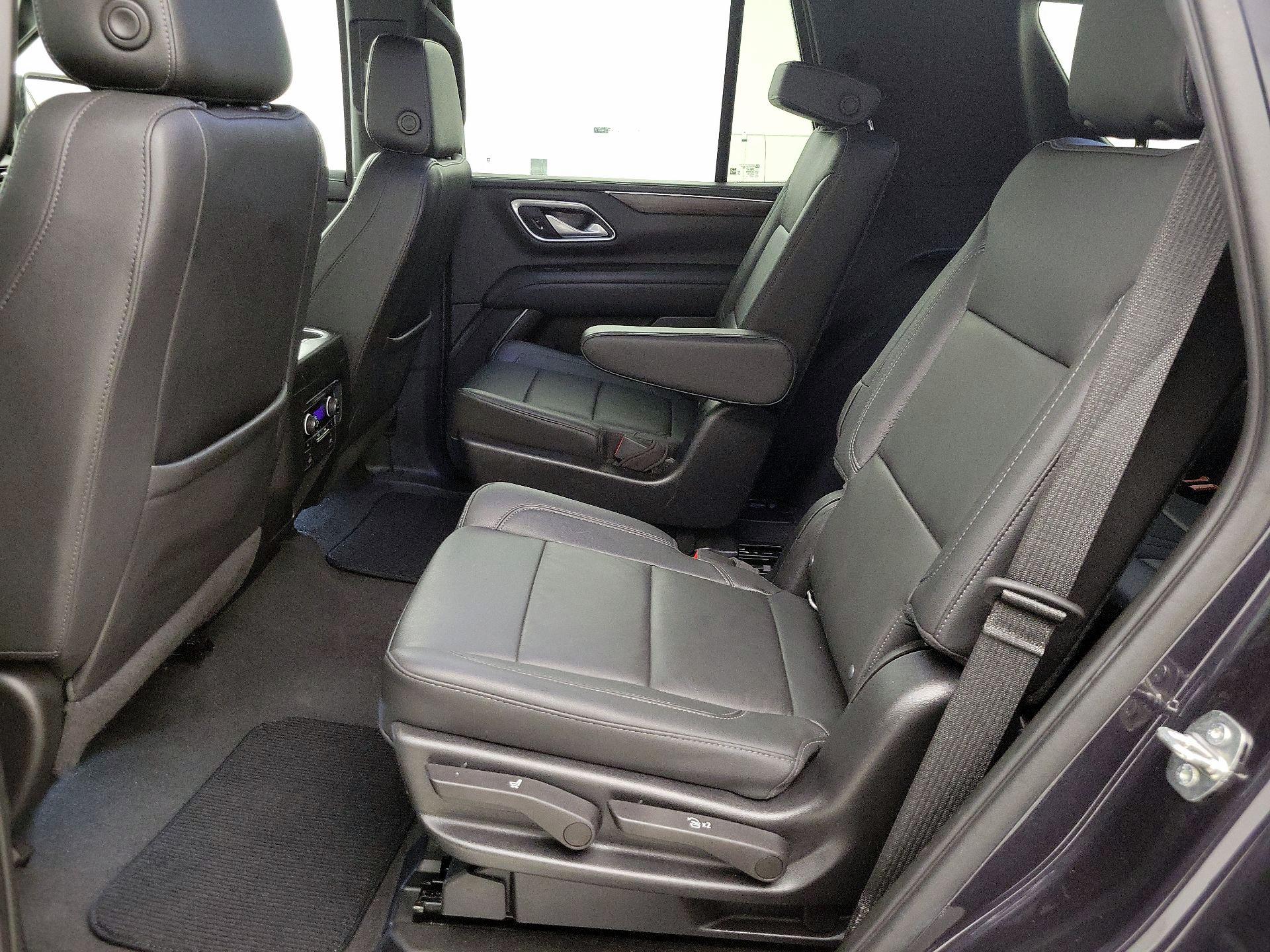 Thumbnail: 2022 Chevrolet Tahoe - 19