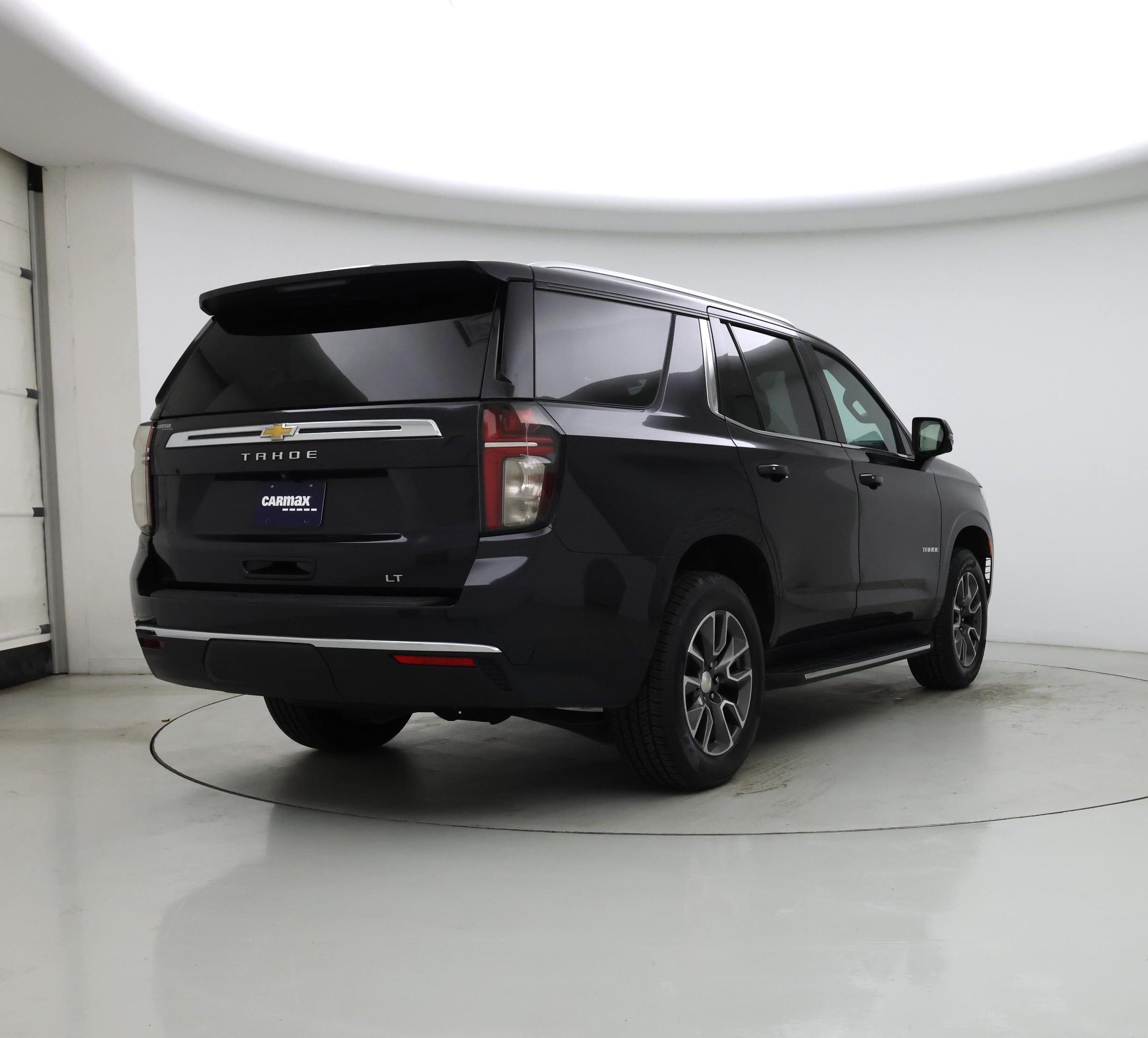 Thumbnail: 2022 Chevrolet Tahoe - 8