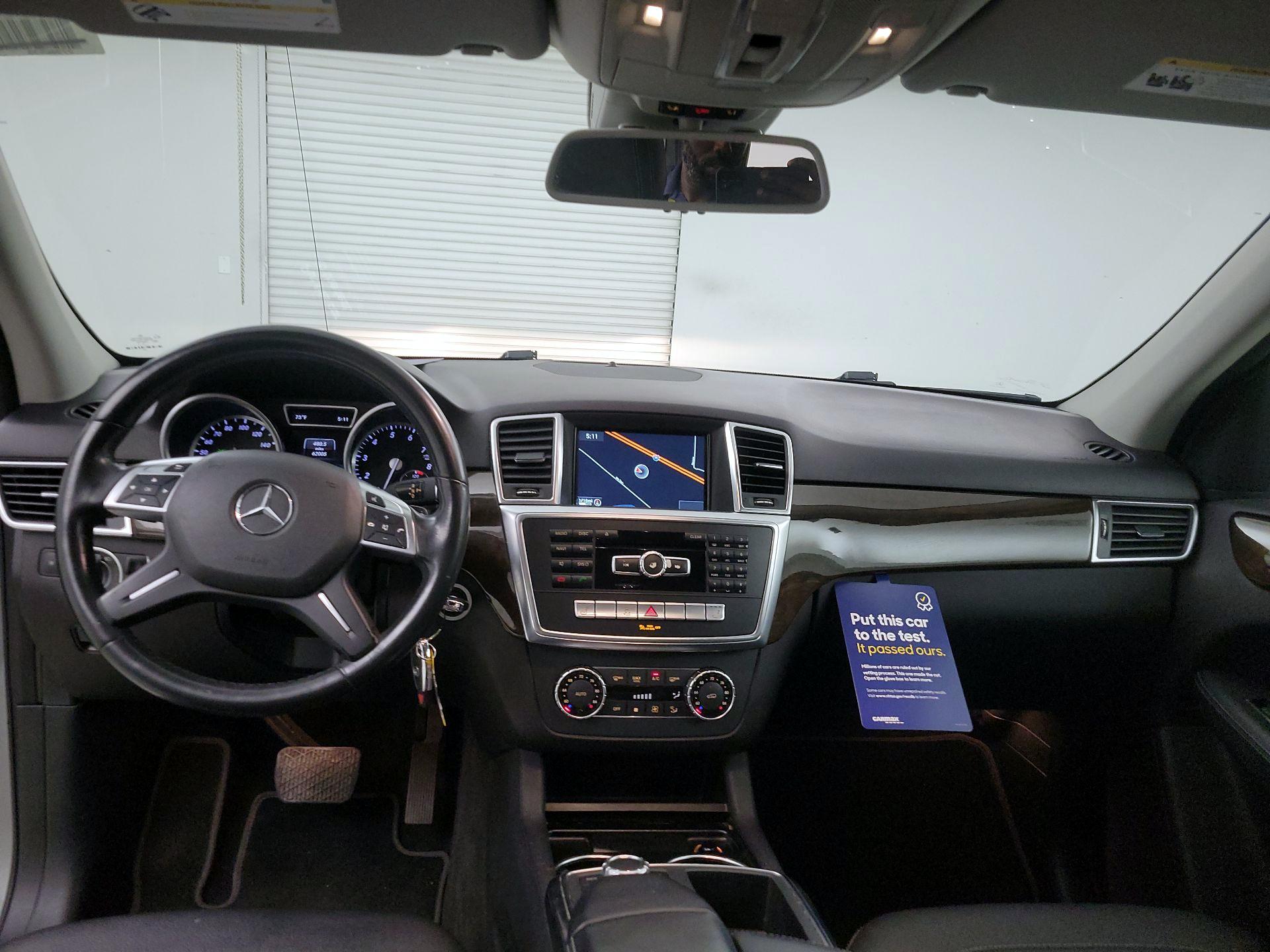 Thumbnail: 2015 Mercedes-Benz M-Class - 9