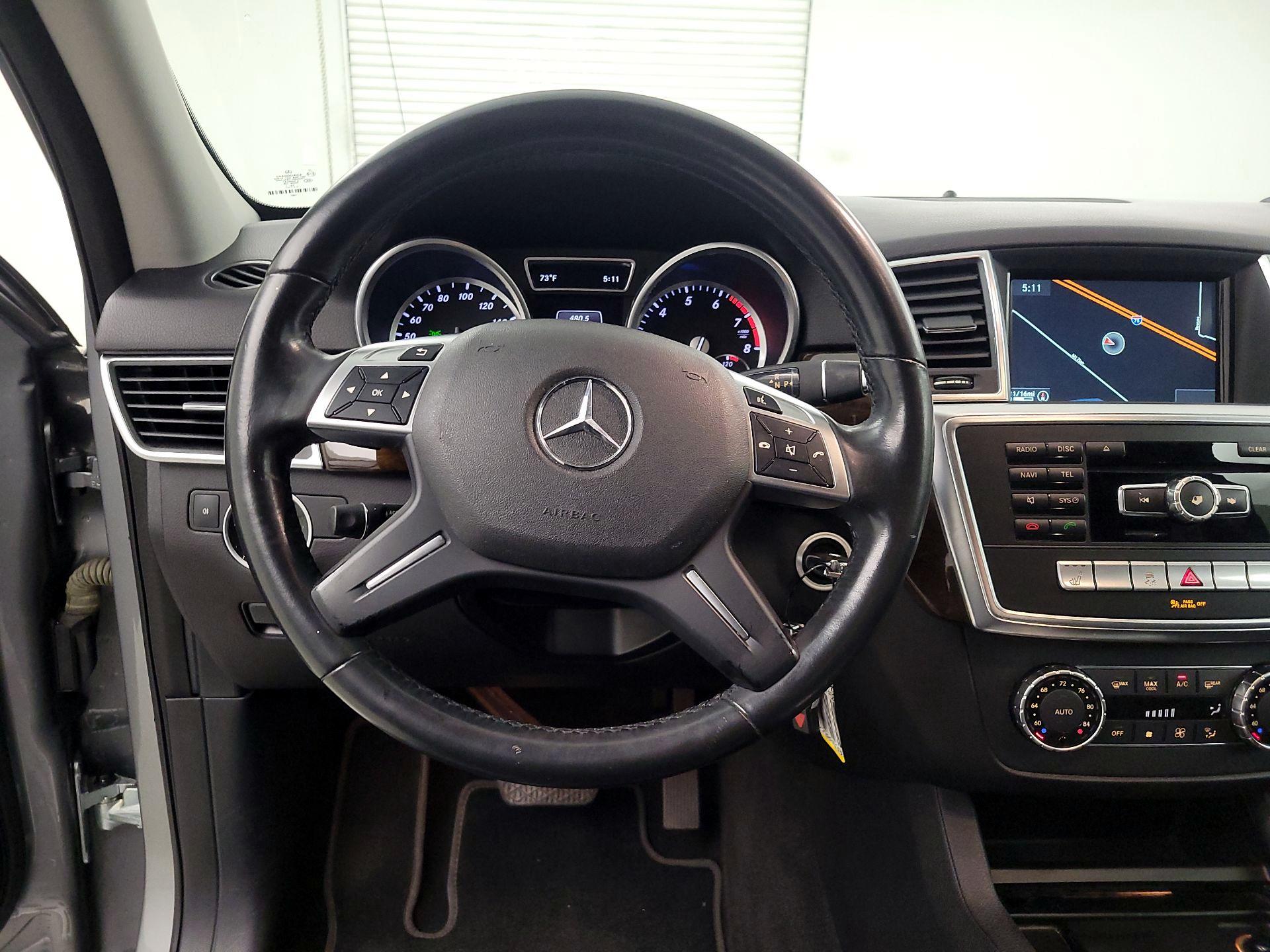 Thumbnail: 2015 Mercedes-Benz M-Class - 10