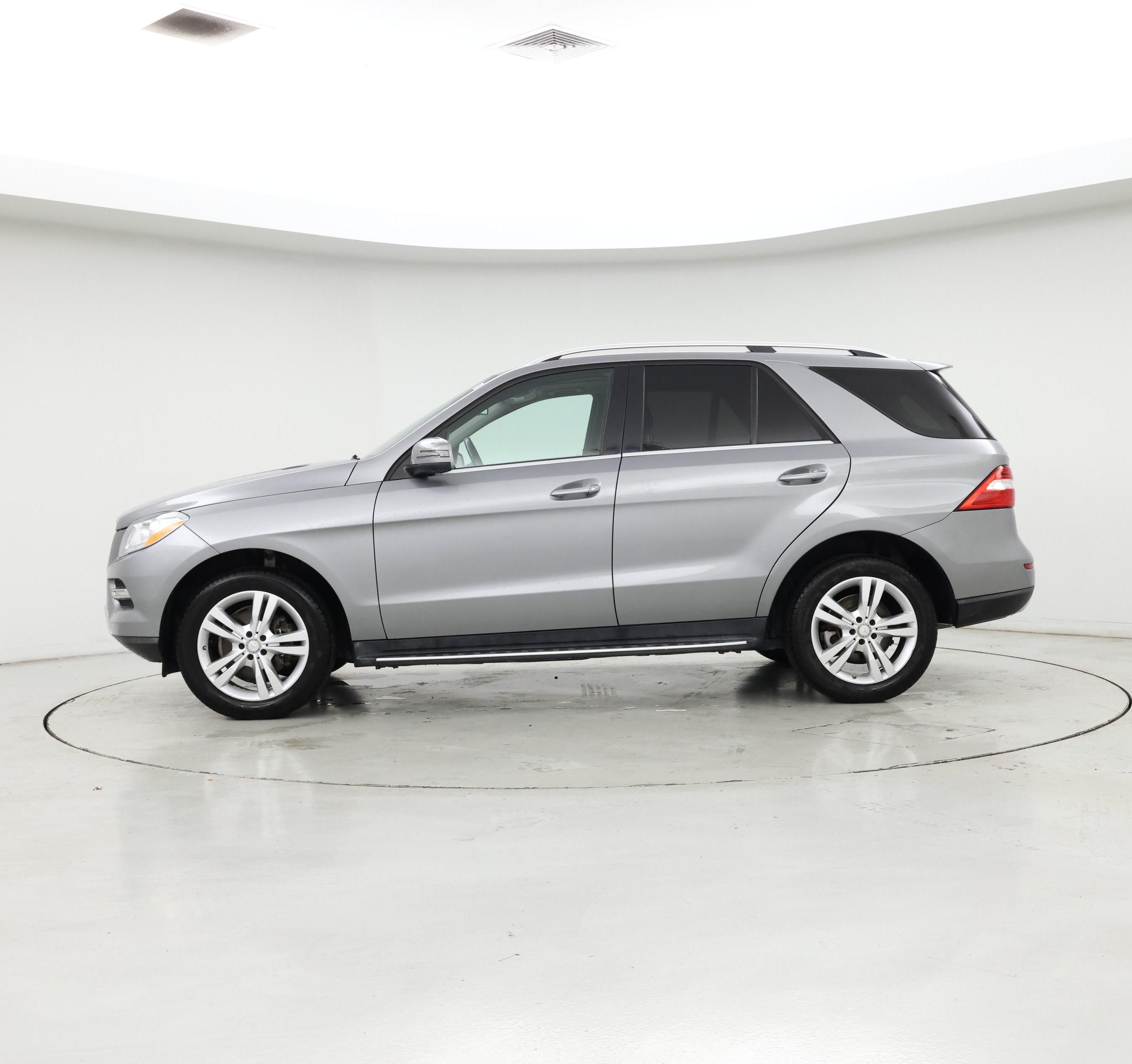 Thumbnail: 2015 Mercedes-Benz M-Class - 3